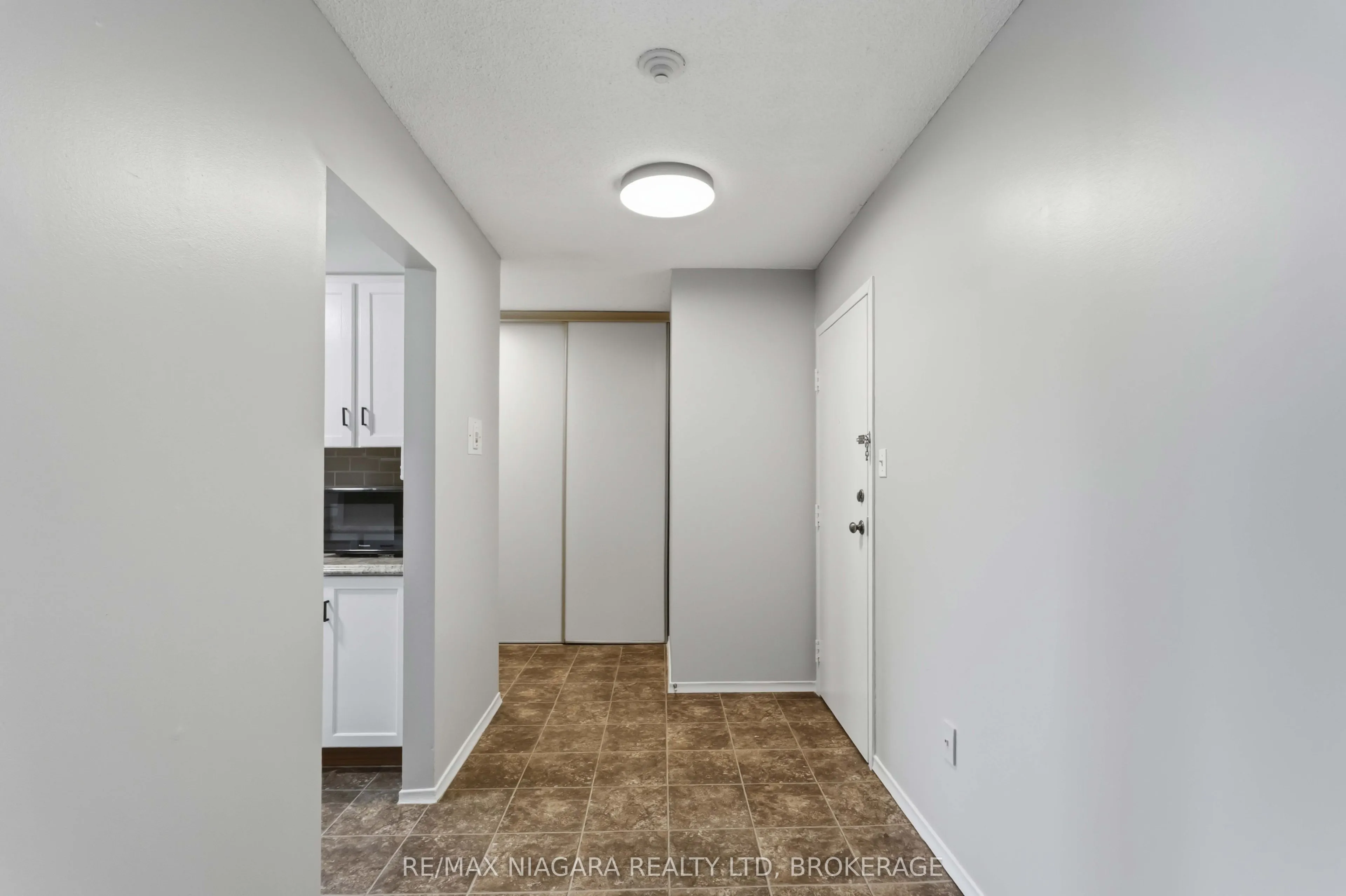 4209 Hixon Street #313
