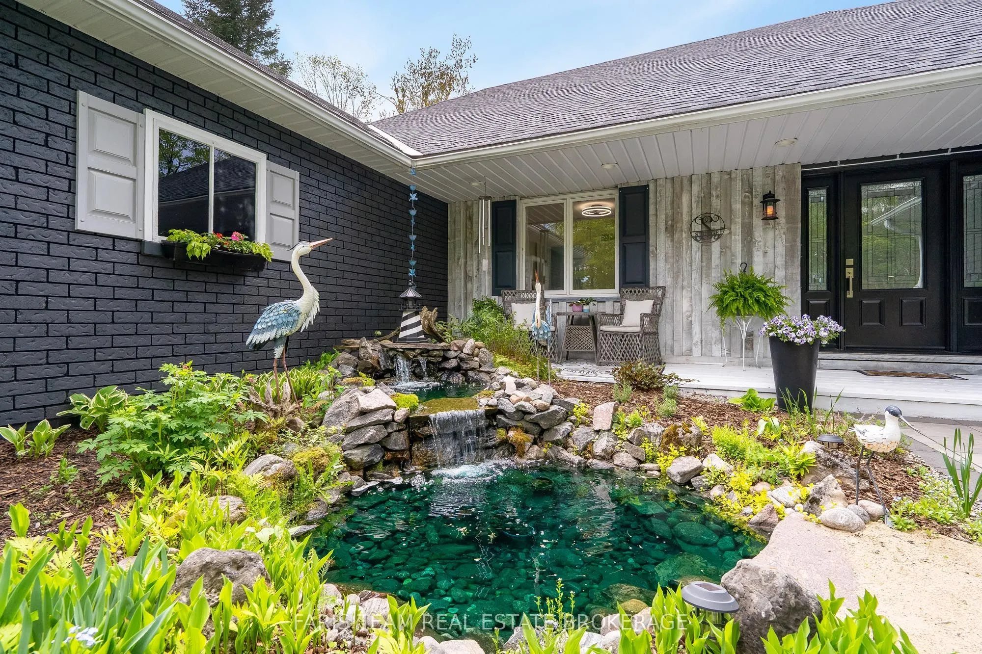 135 Forest Glen Drive