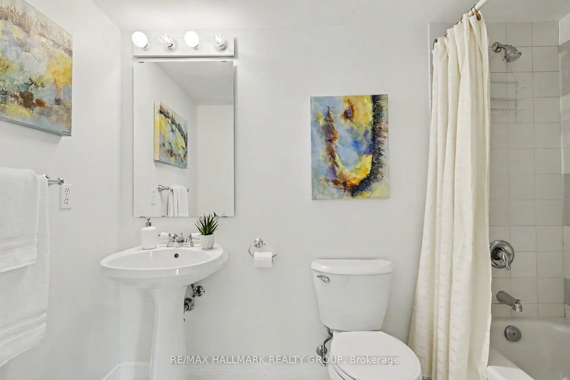 30 Charlevoix Street #103