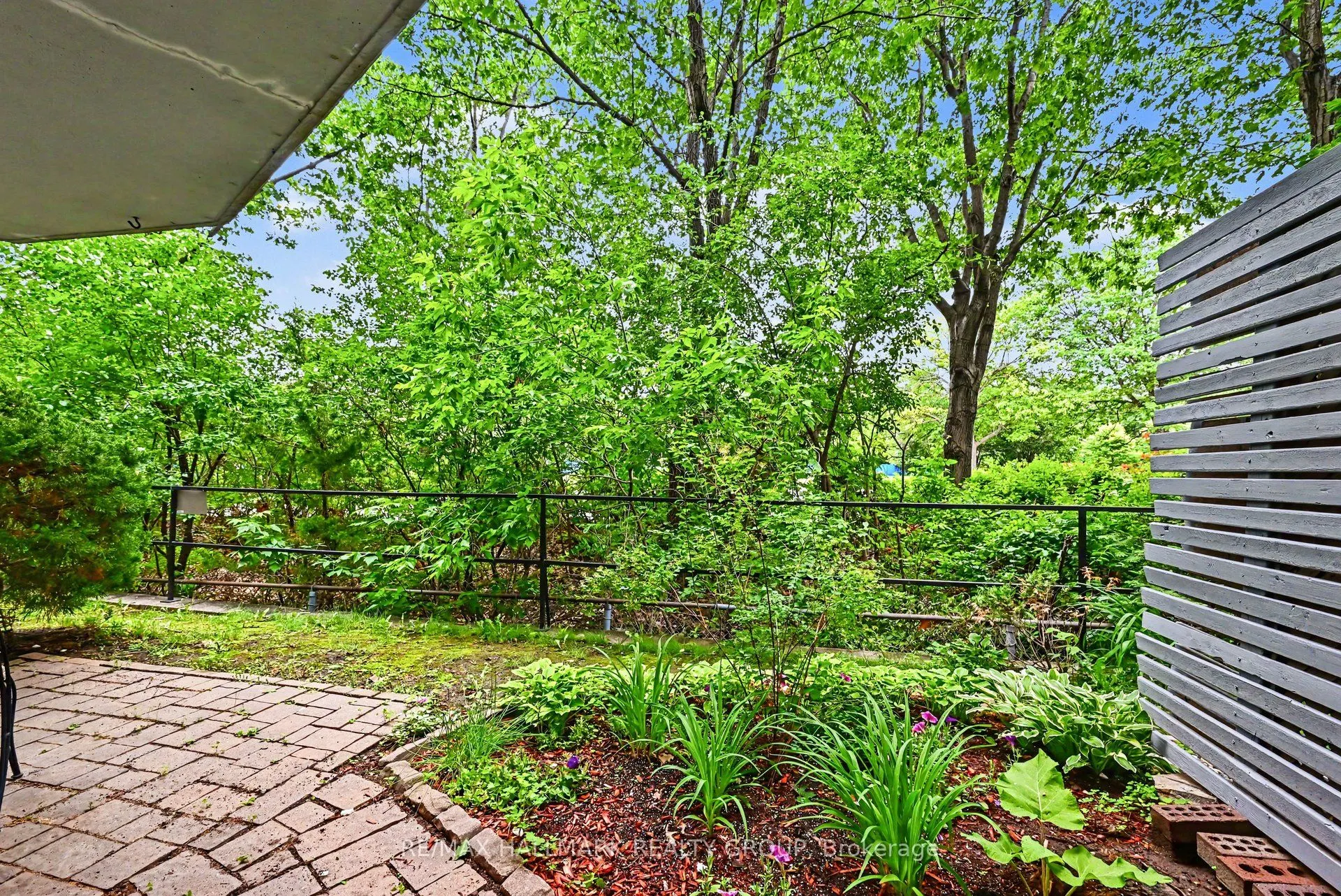 30 Charlevoix Street #103