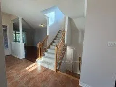 16 Panorama Way
