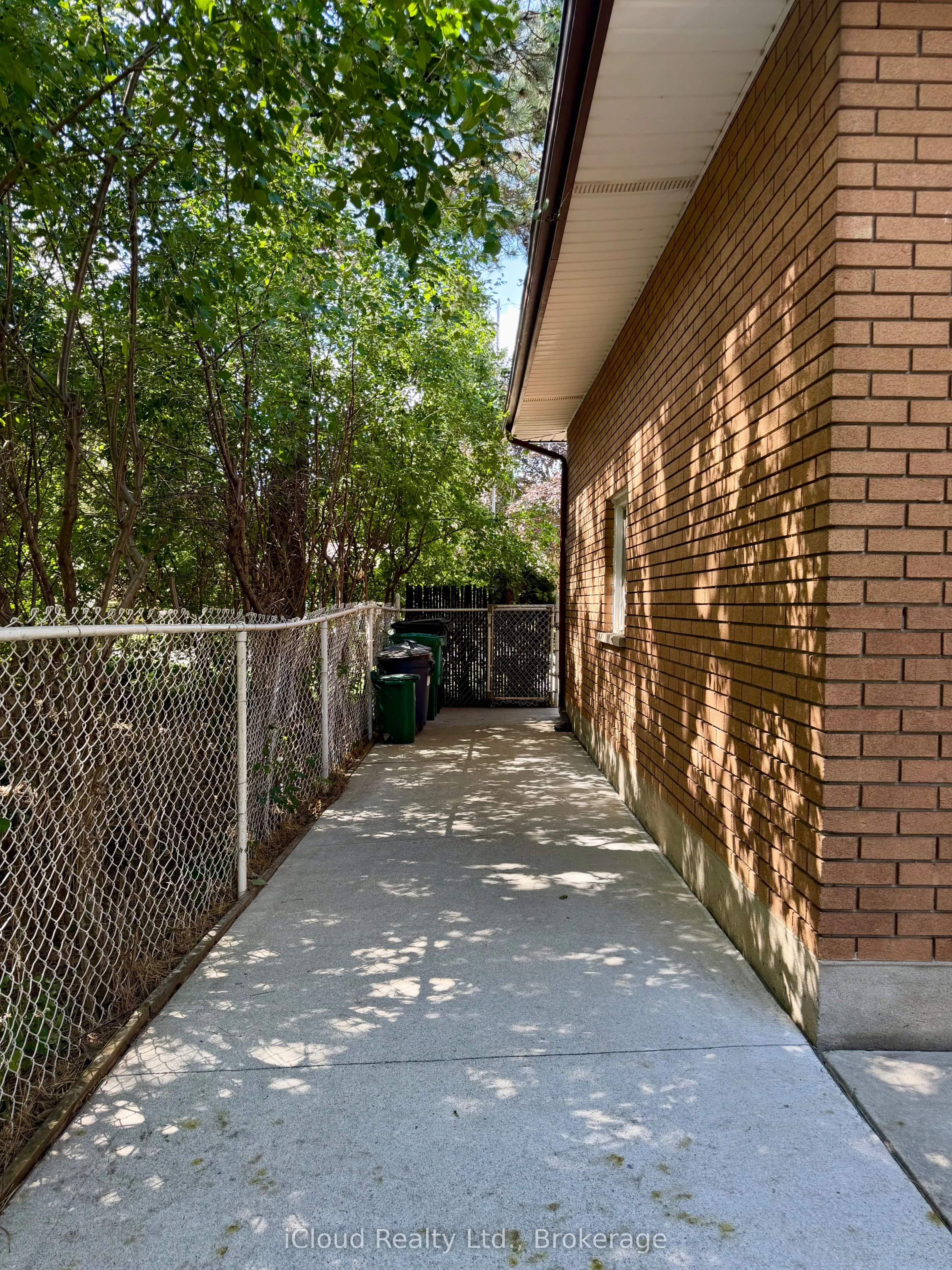 119 Dixon Street