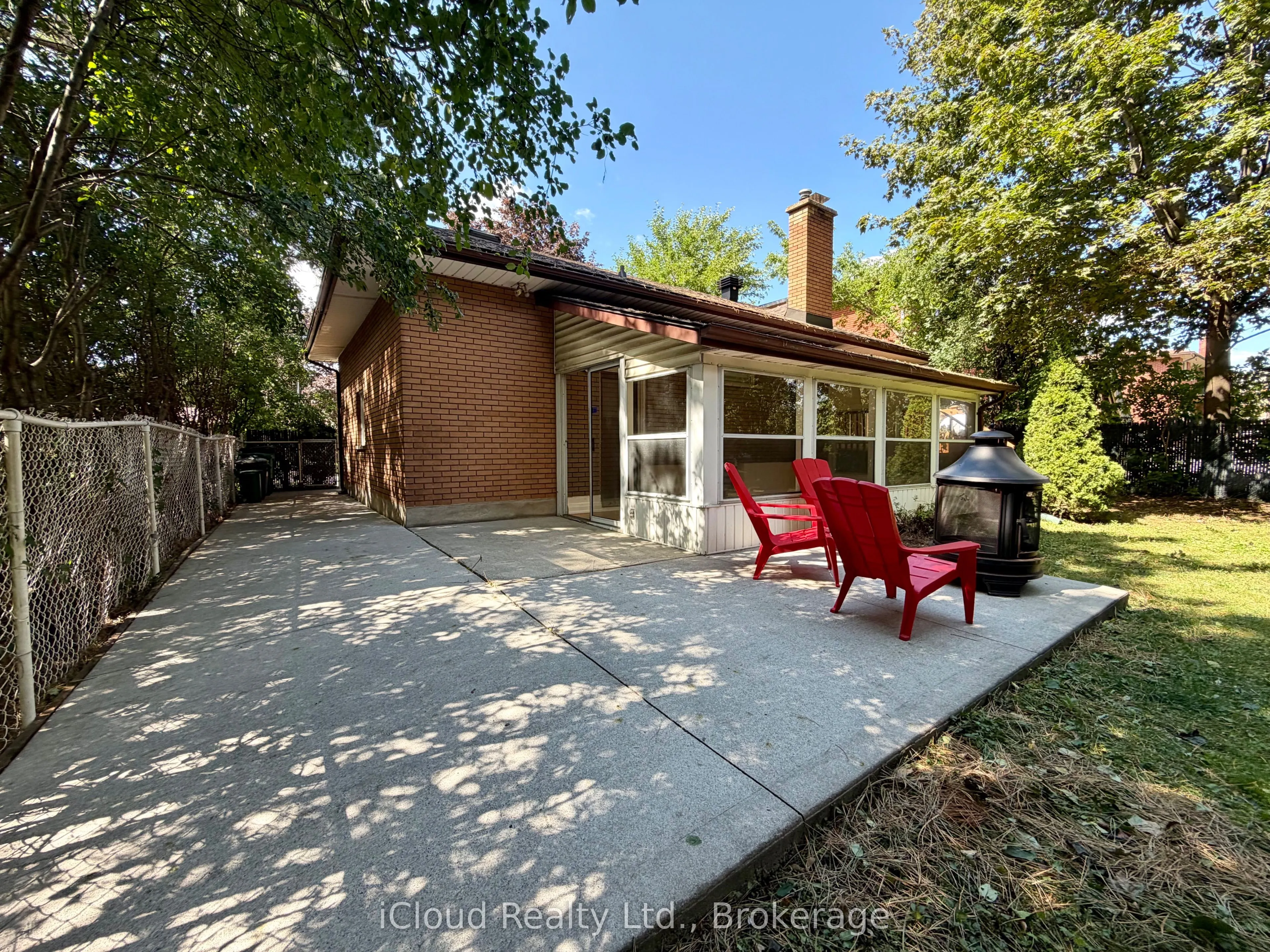 119 Dixon Street