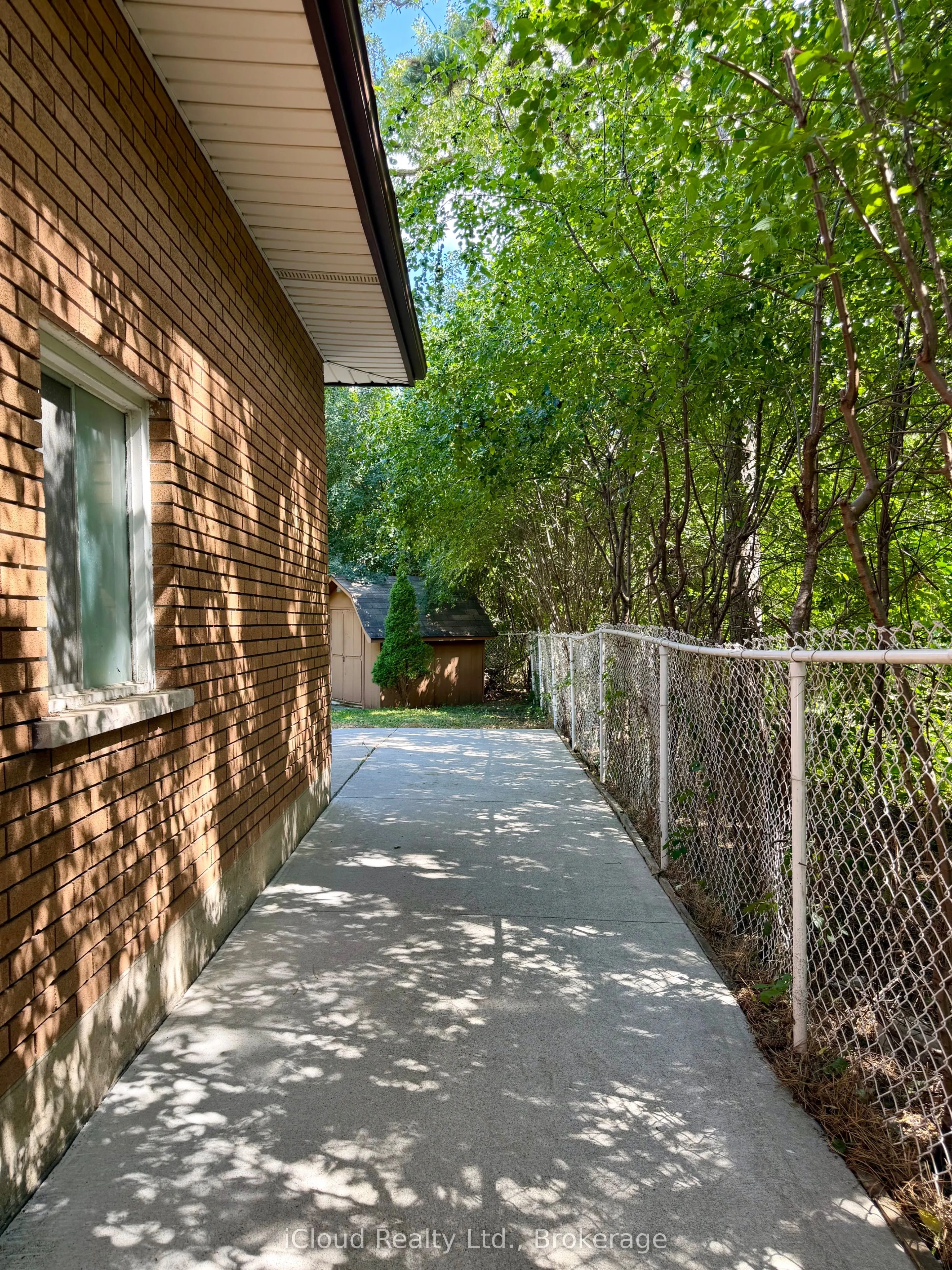 119 Dixon Street