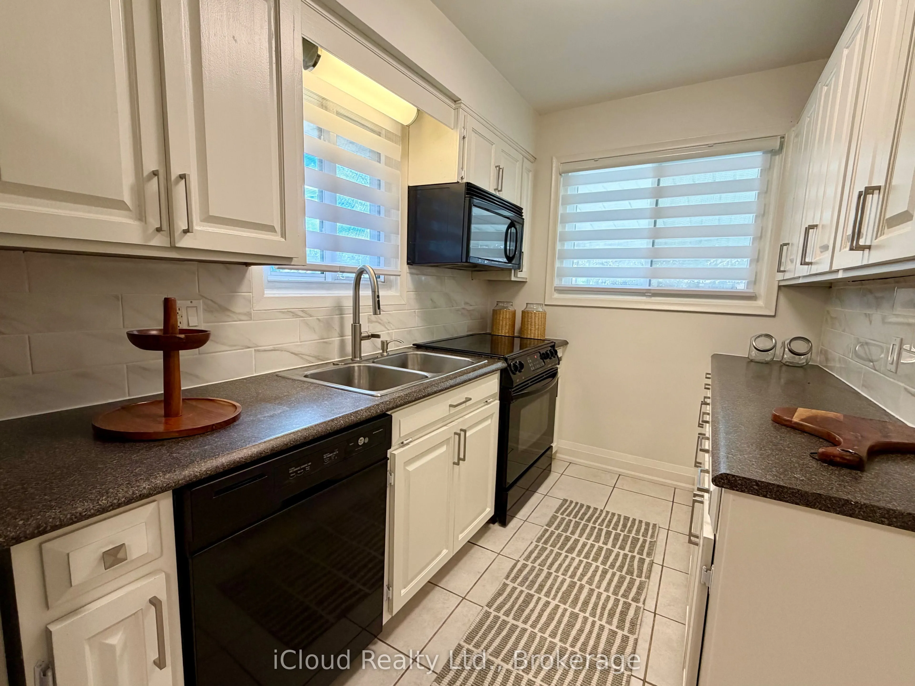 119 Dixon Street