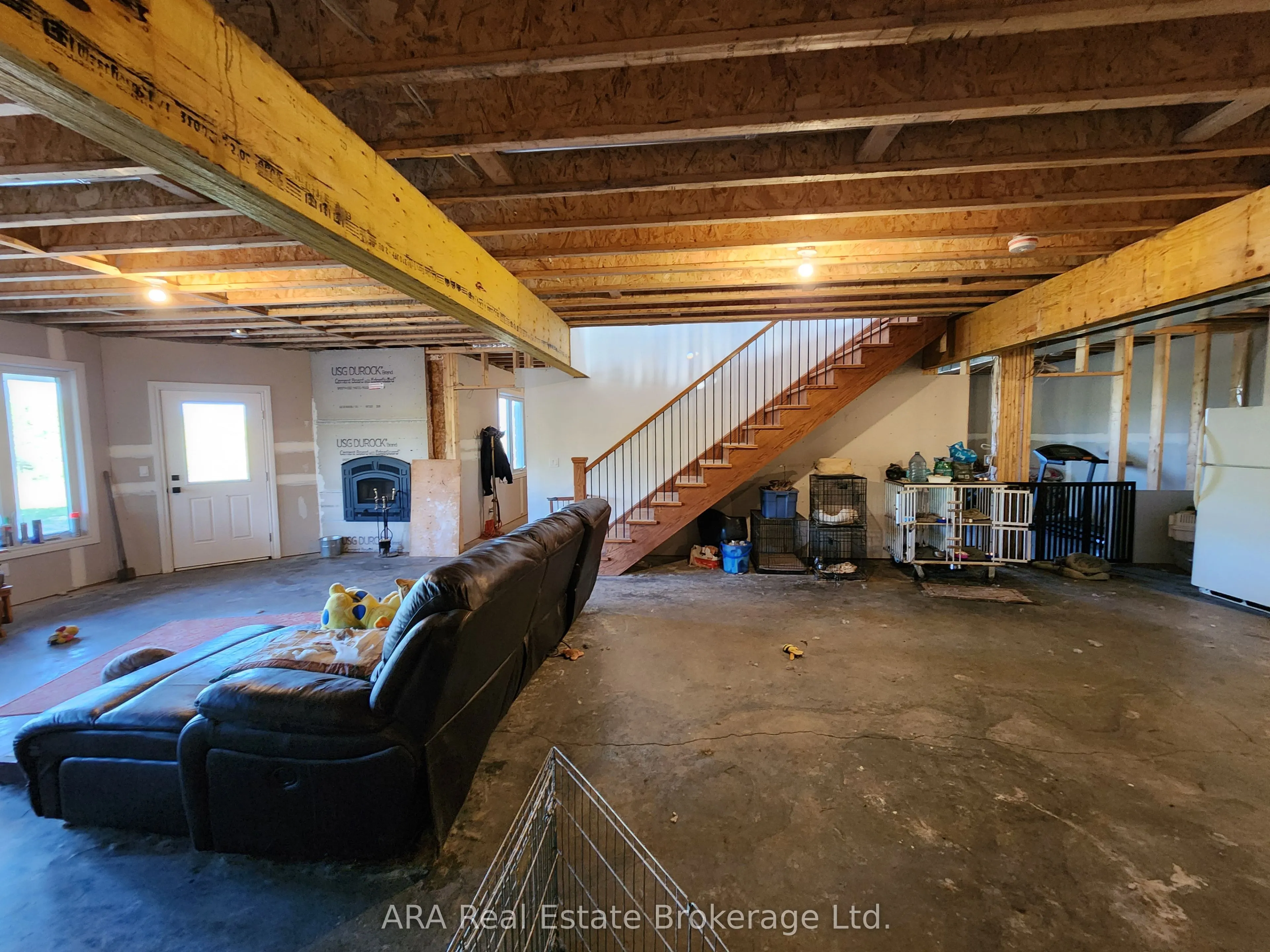 245421 22 Side Road