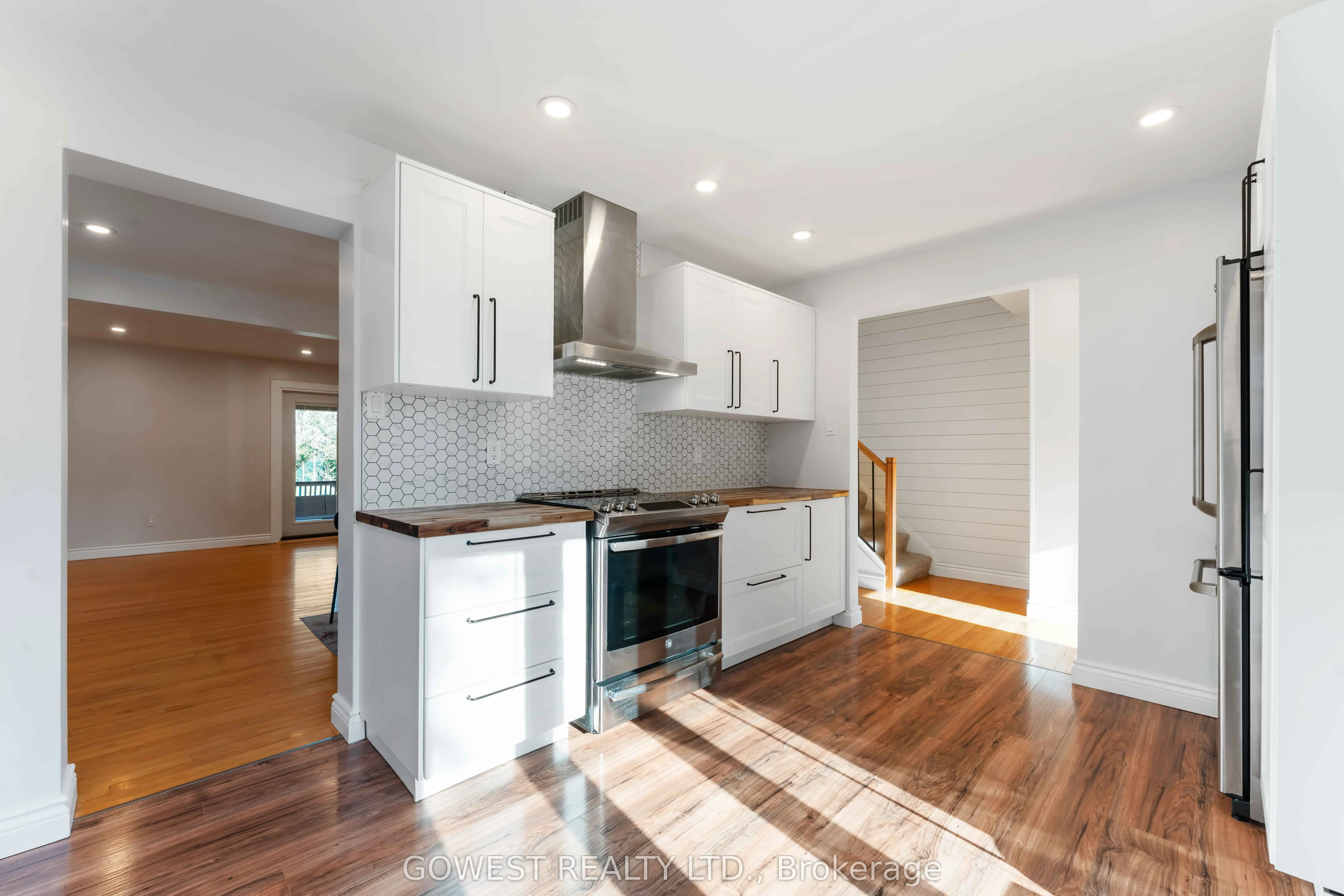 94 Fieldgate Drive