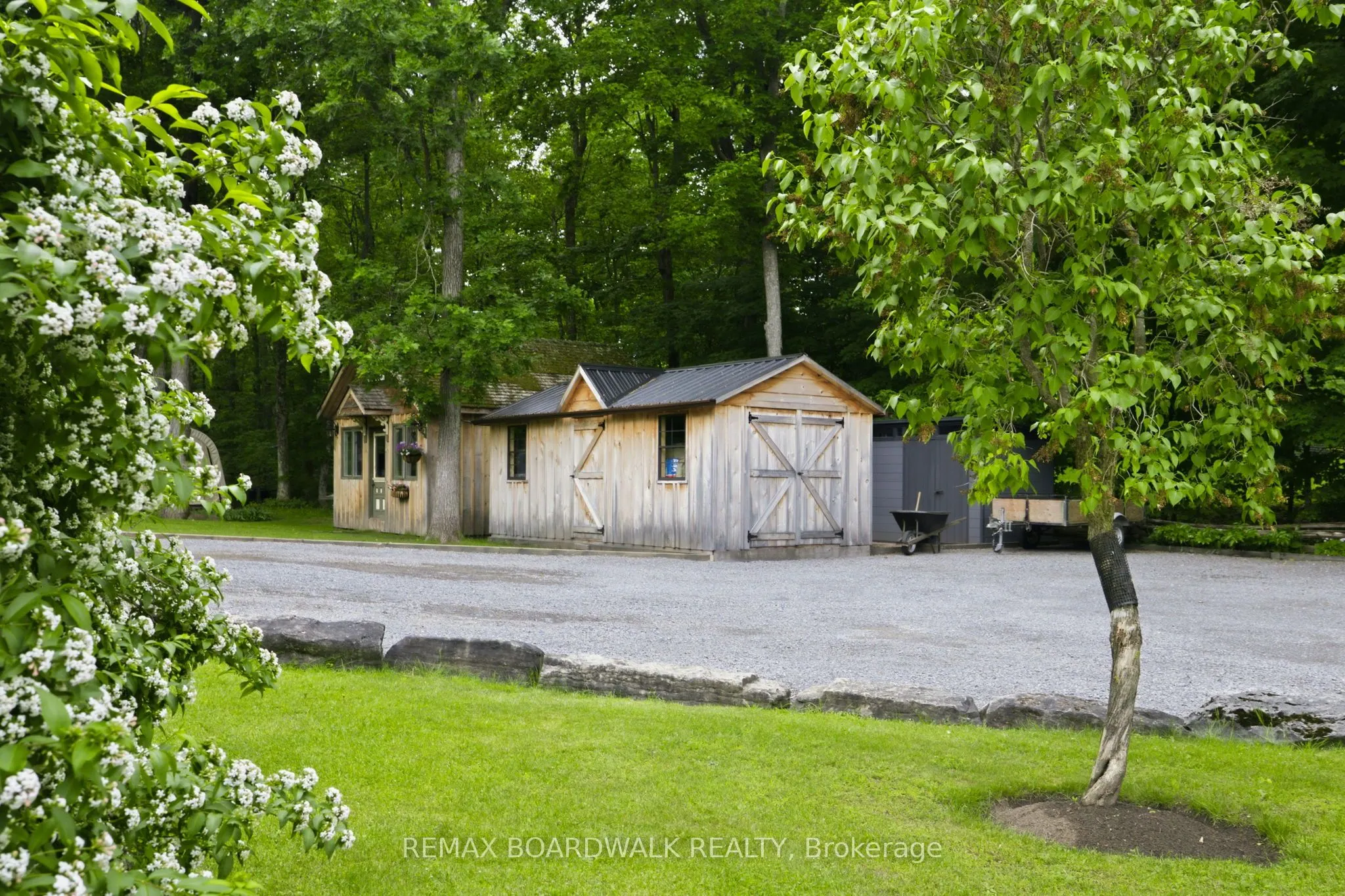 431 Golden Line Road