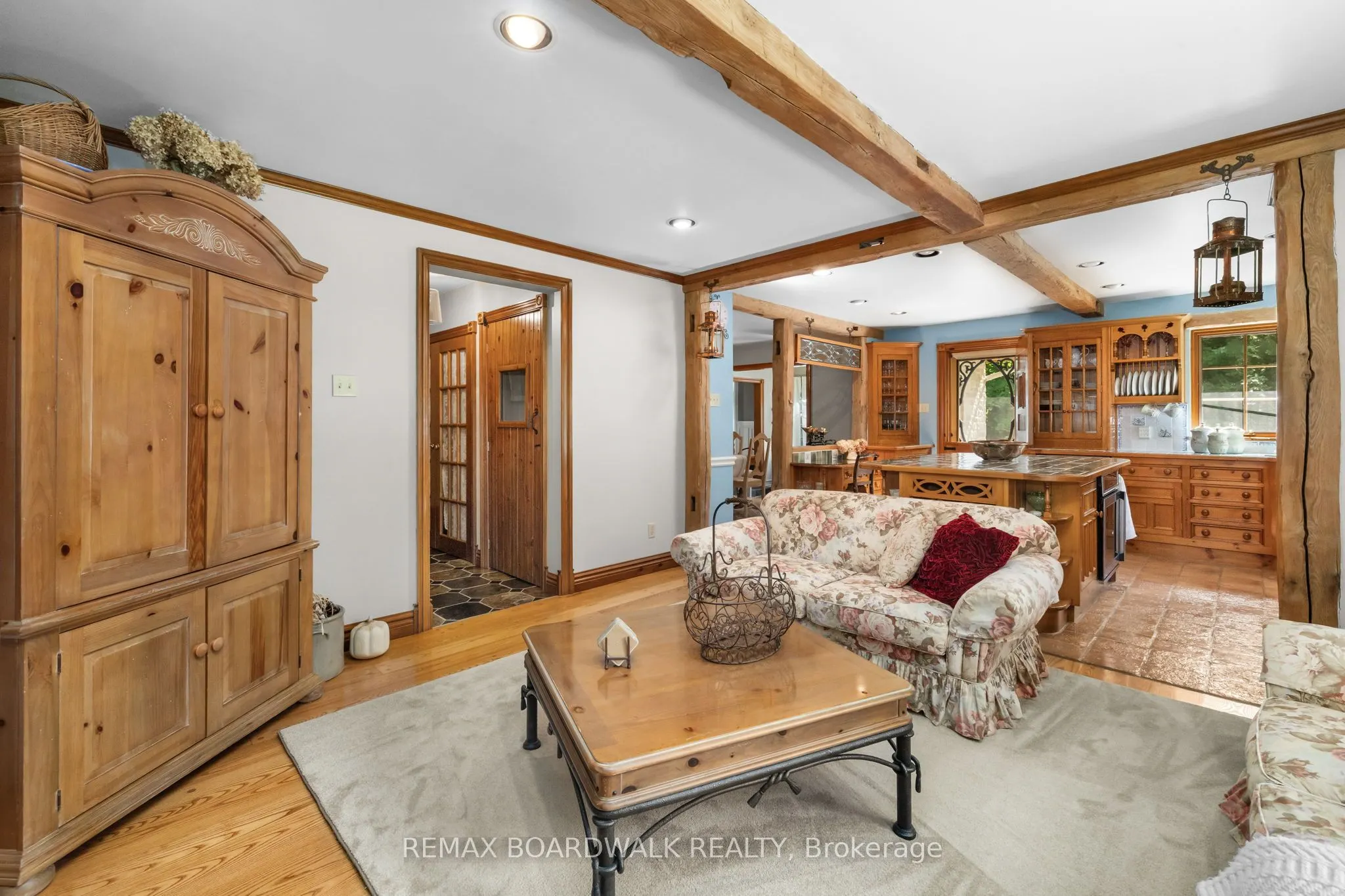 431 Golden Line Road