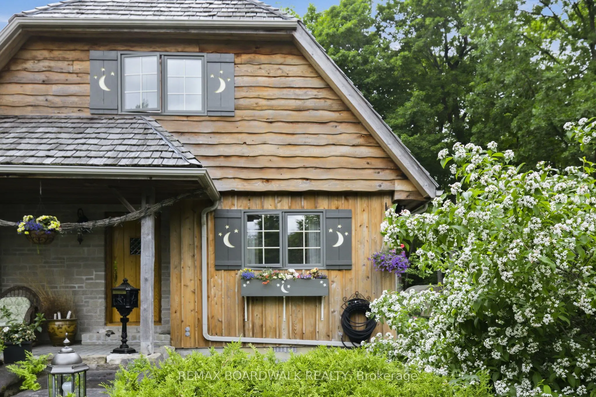 431 Golden Line Road