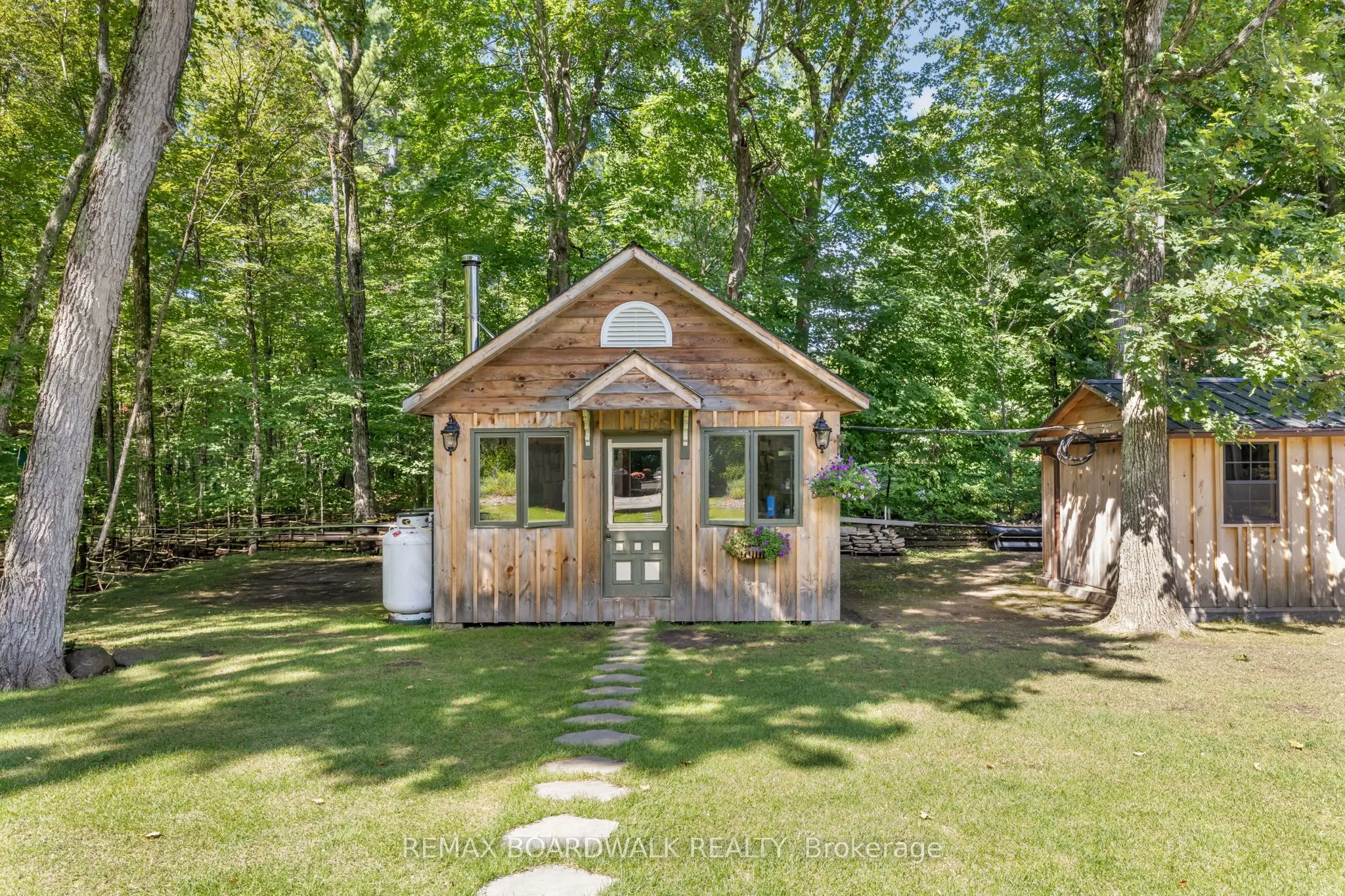 431 Golden Line Road