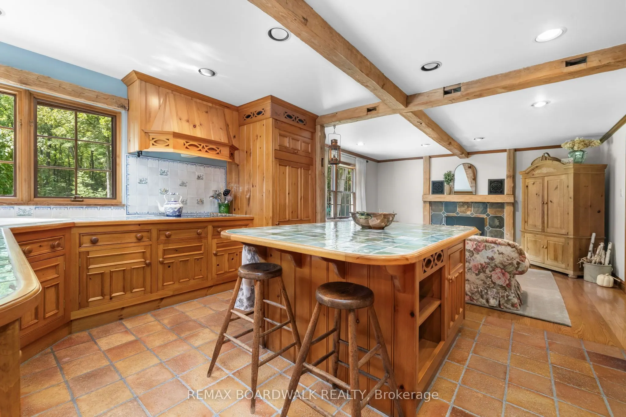 431 Golden Line Road