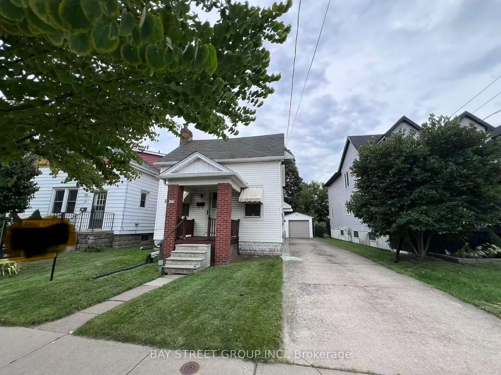 125 Broadway Avenue