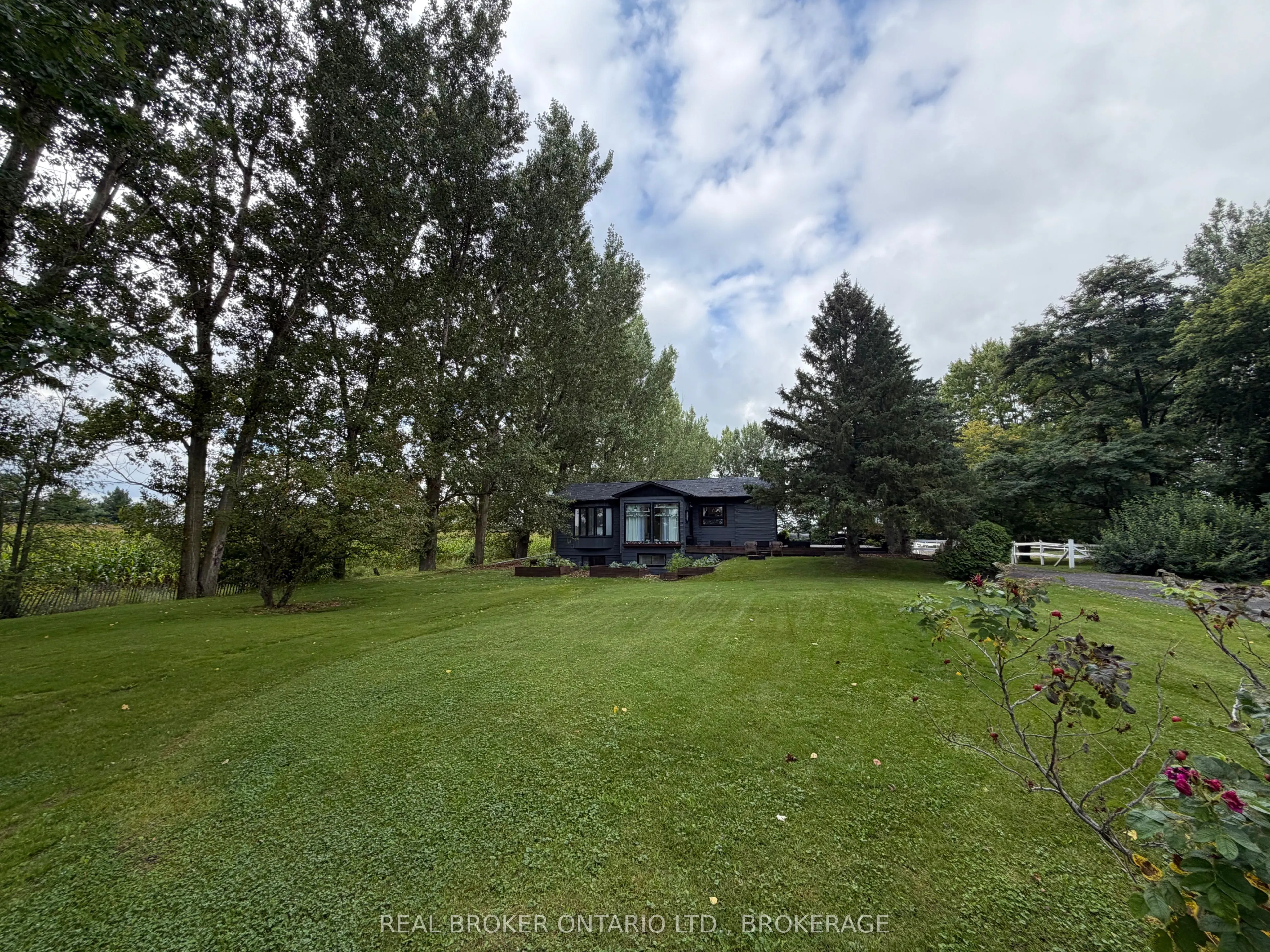 21809 Concession 3 Road