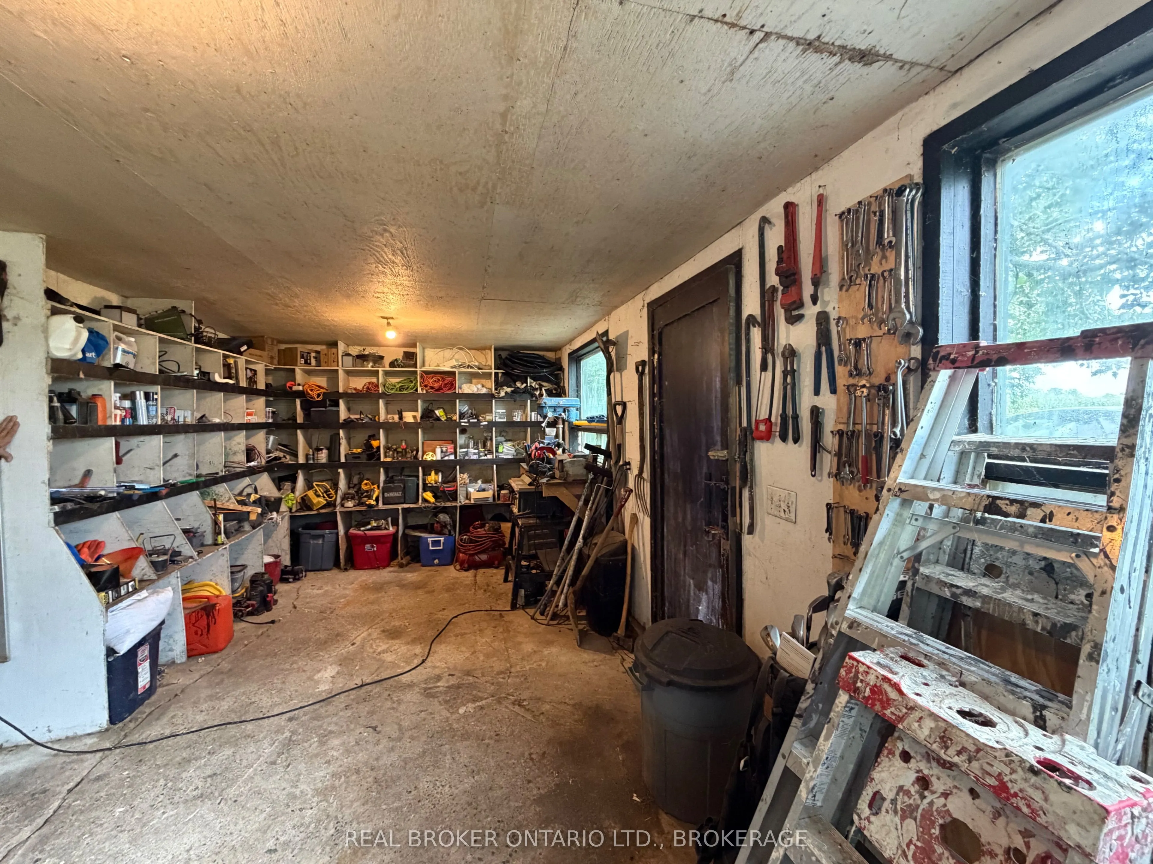 21809 Concession 3 Road