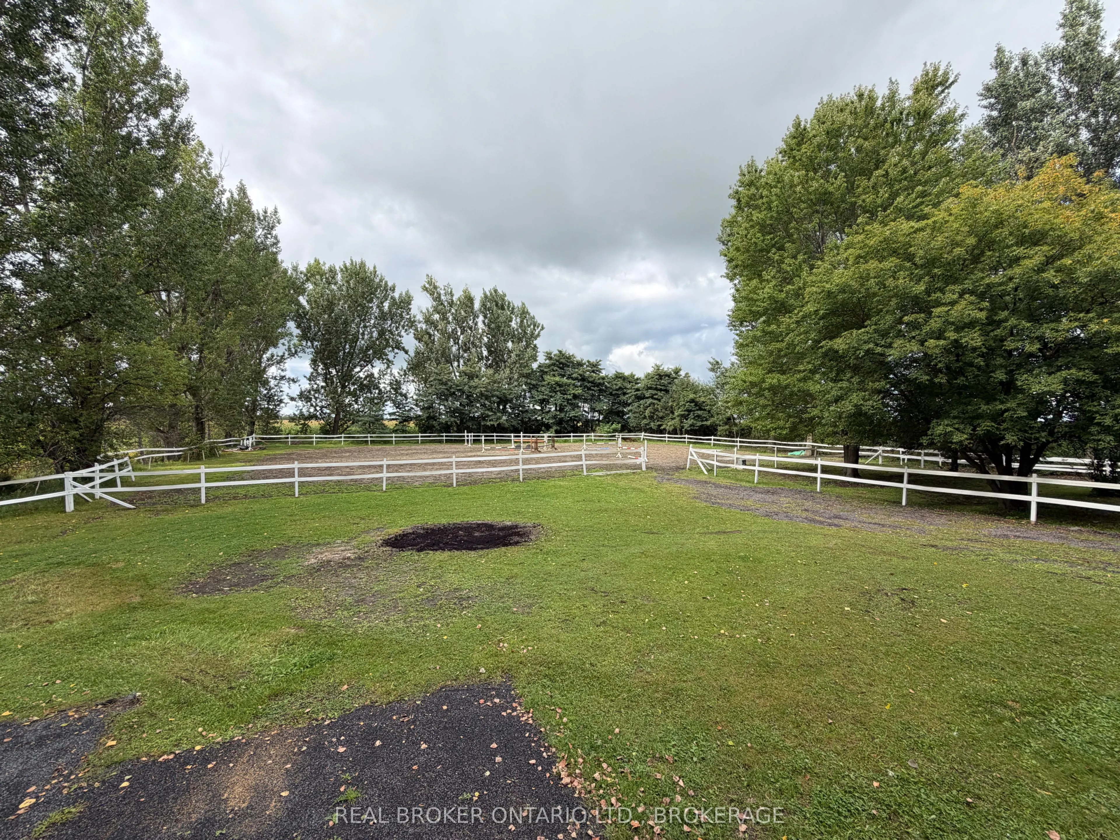 21809 Concession 3 Road