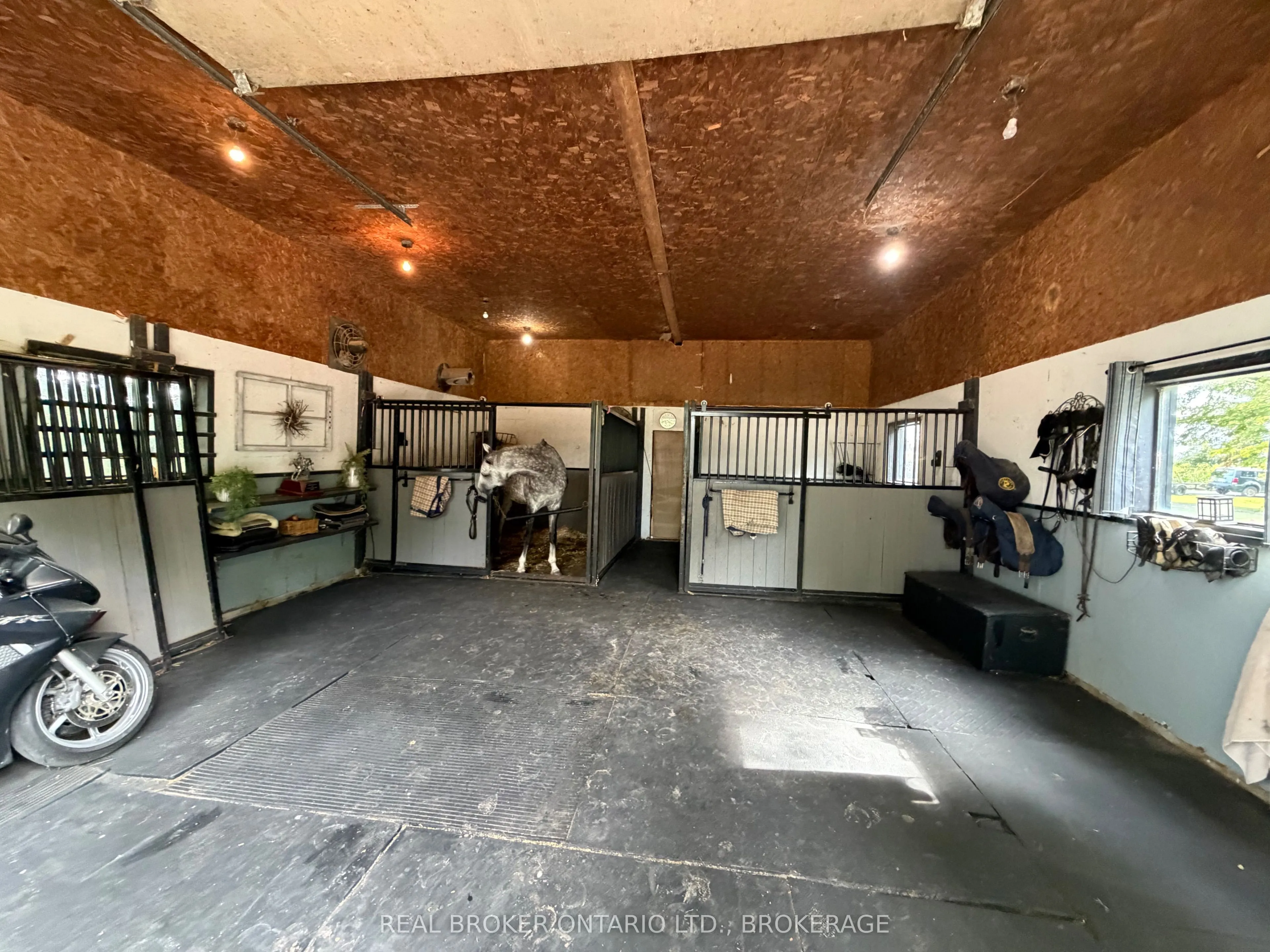 21809 Concession 3 Road