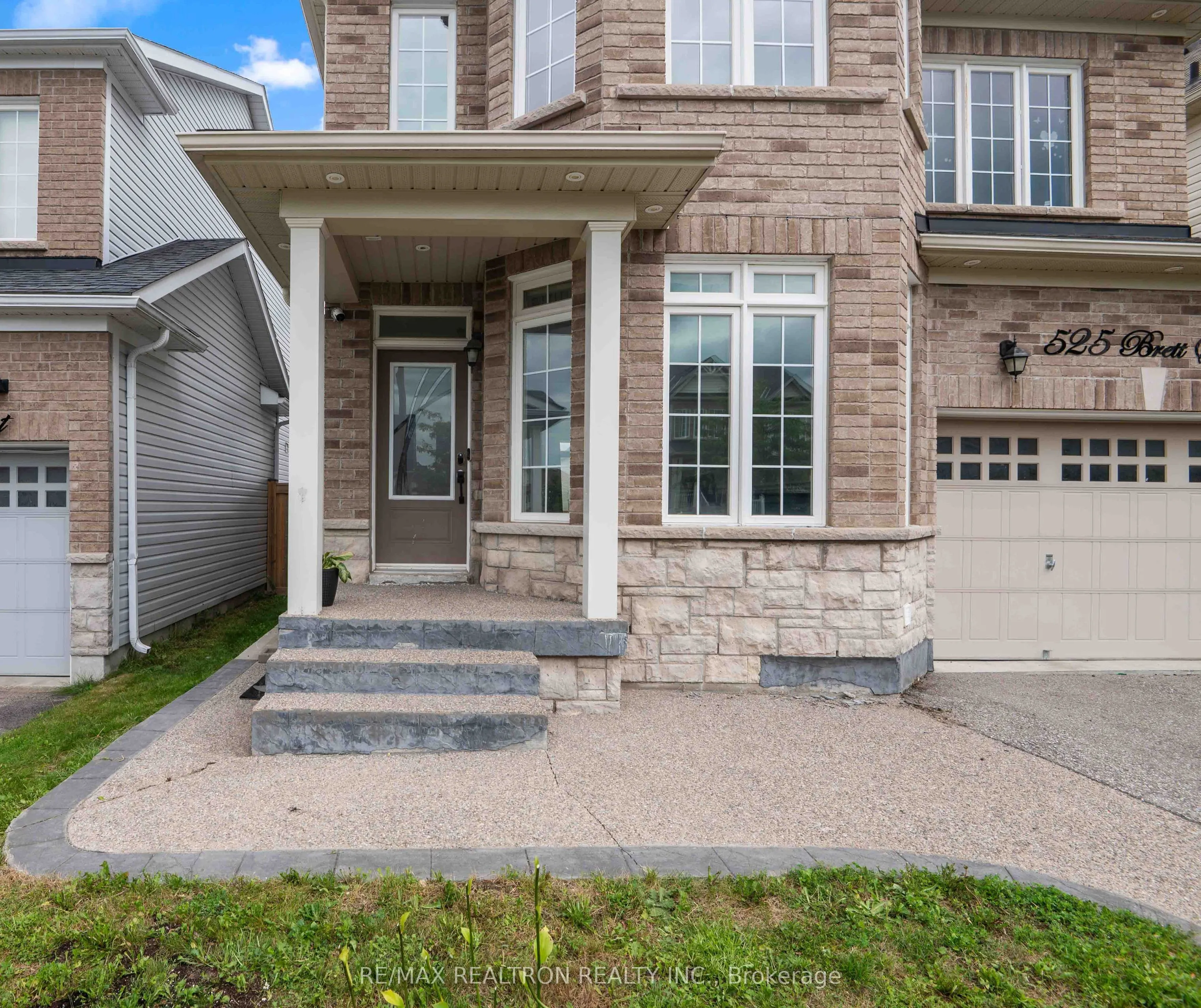 525 Brett Street