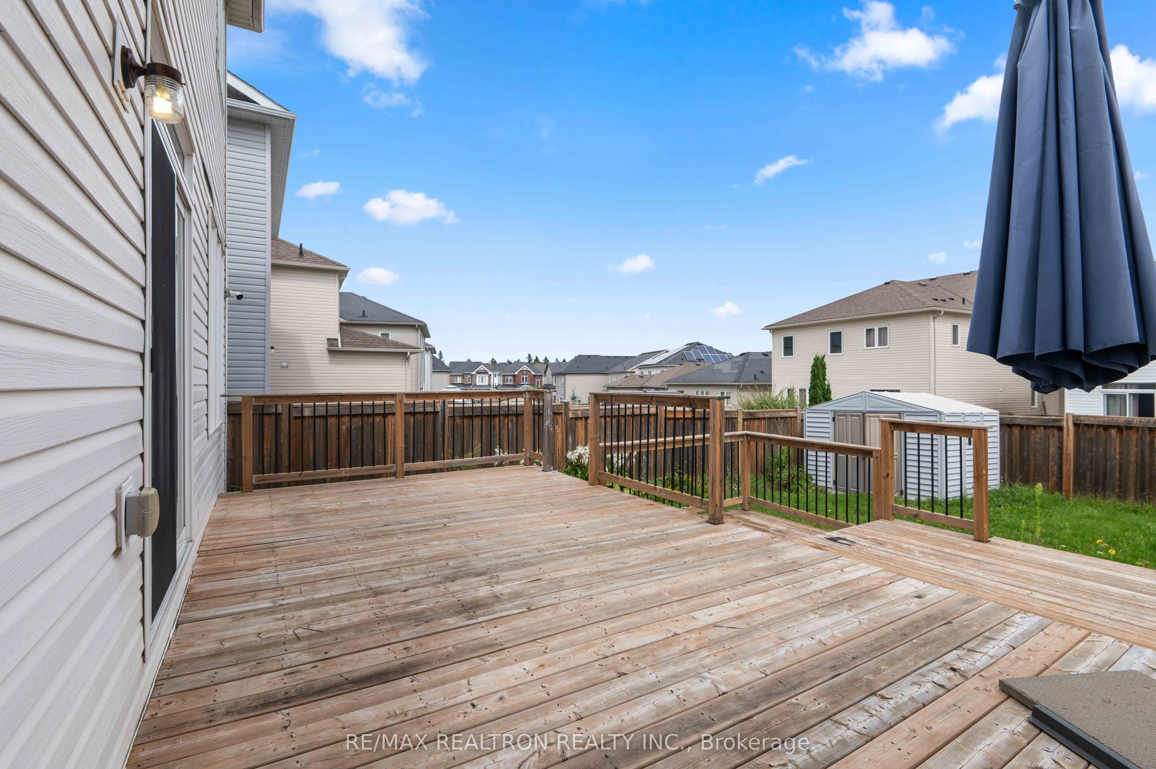 525 Brett Street