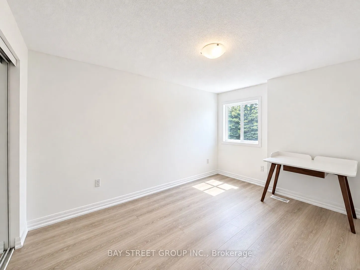 513 Mariner Drive