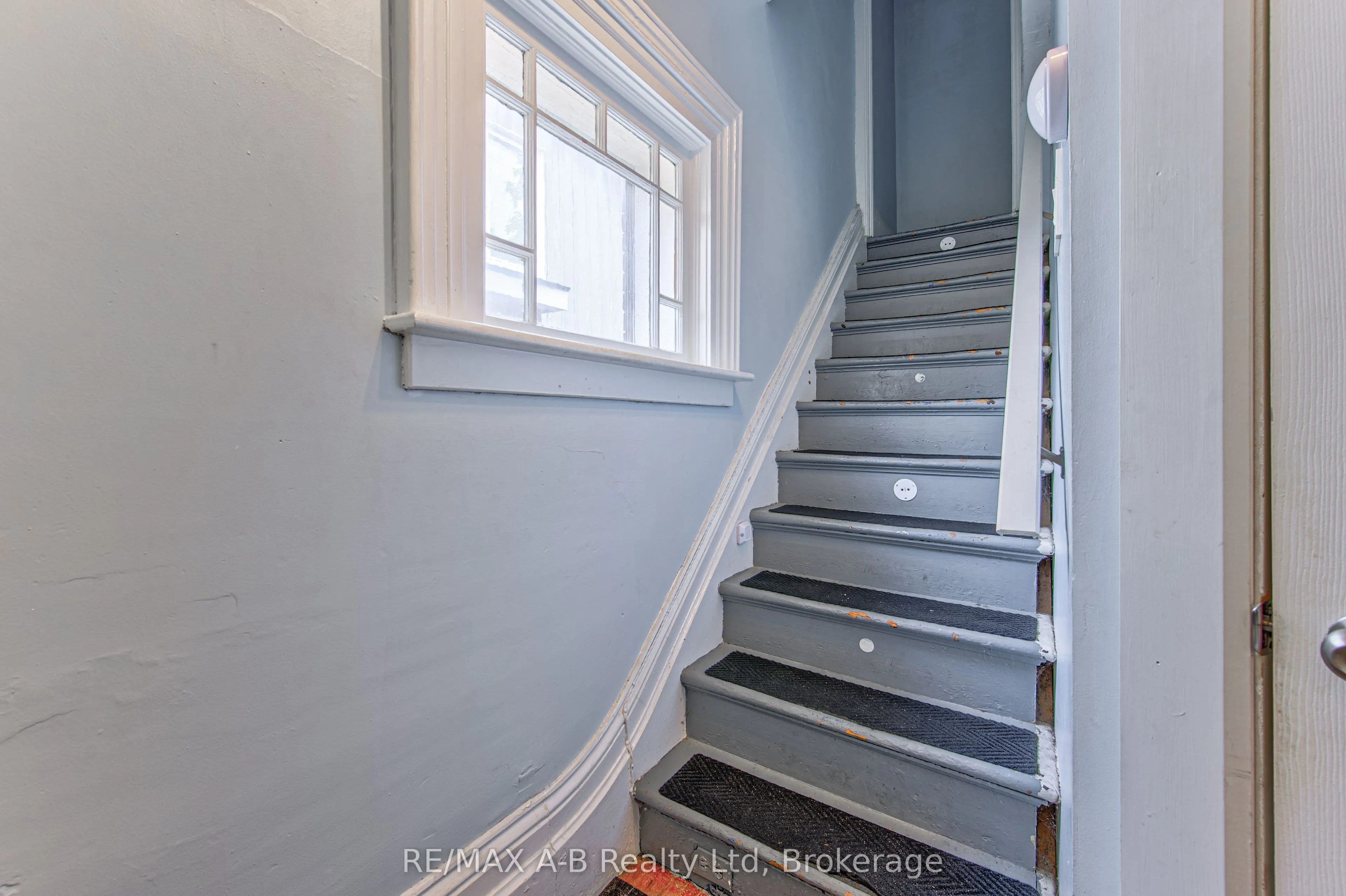 40 Douro Street