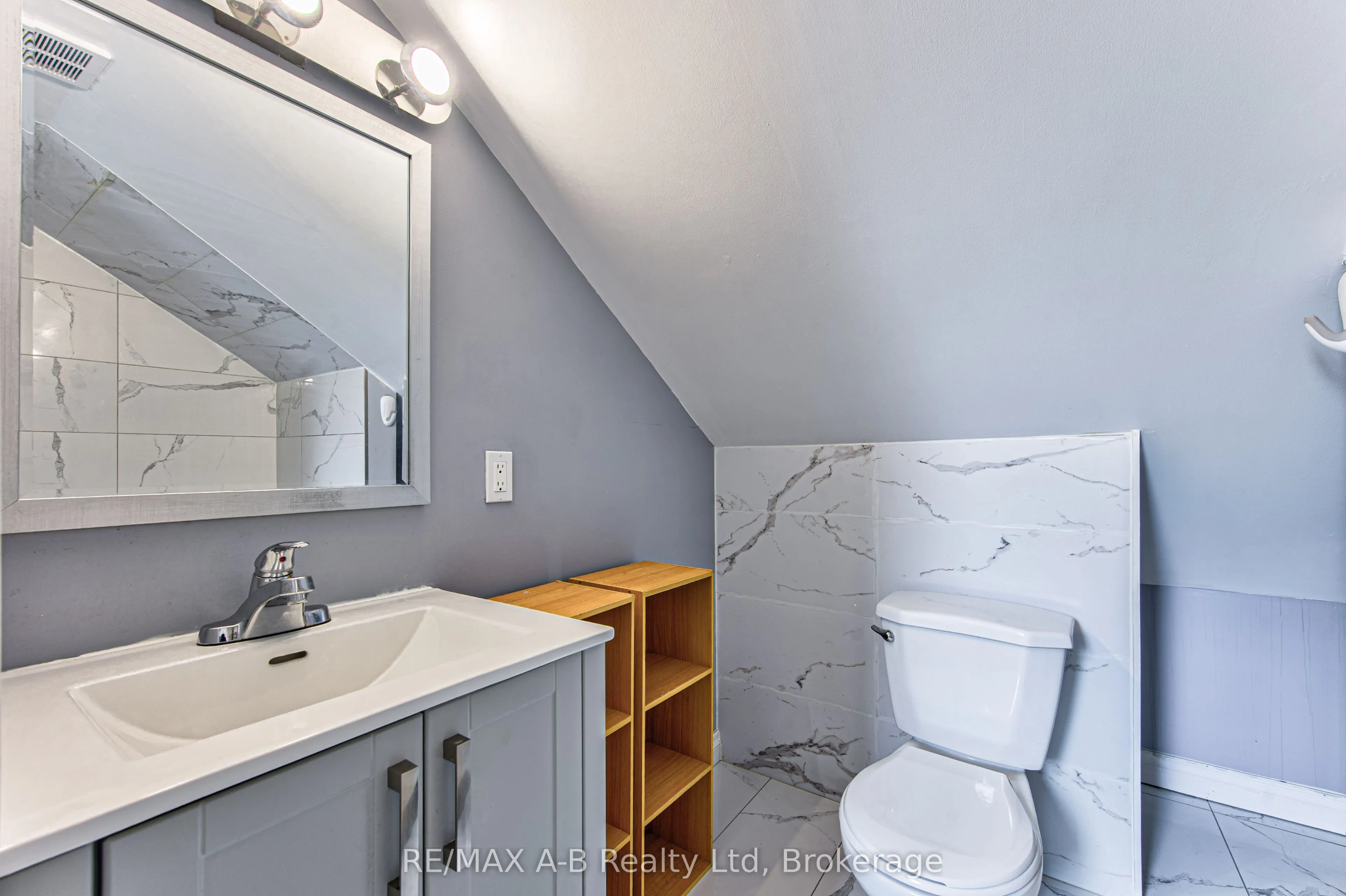 40 Douro Street