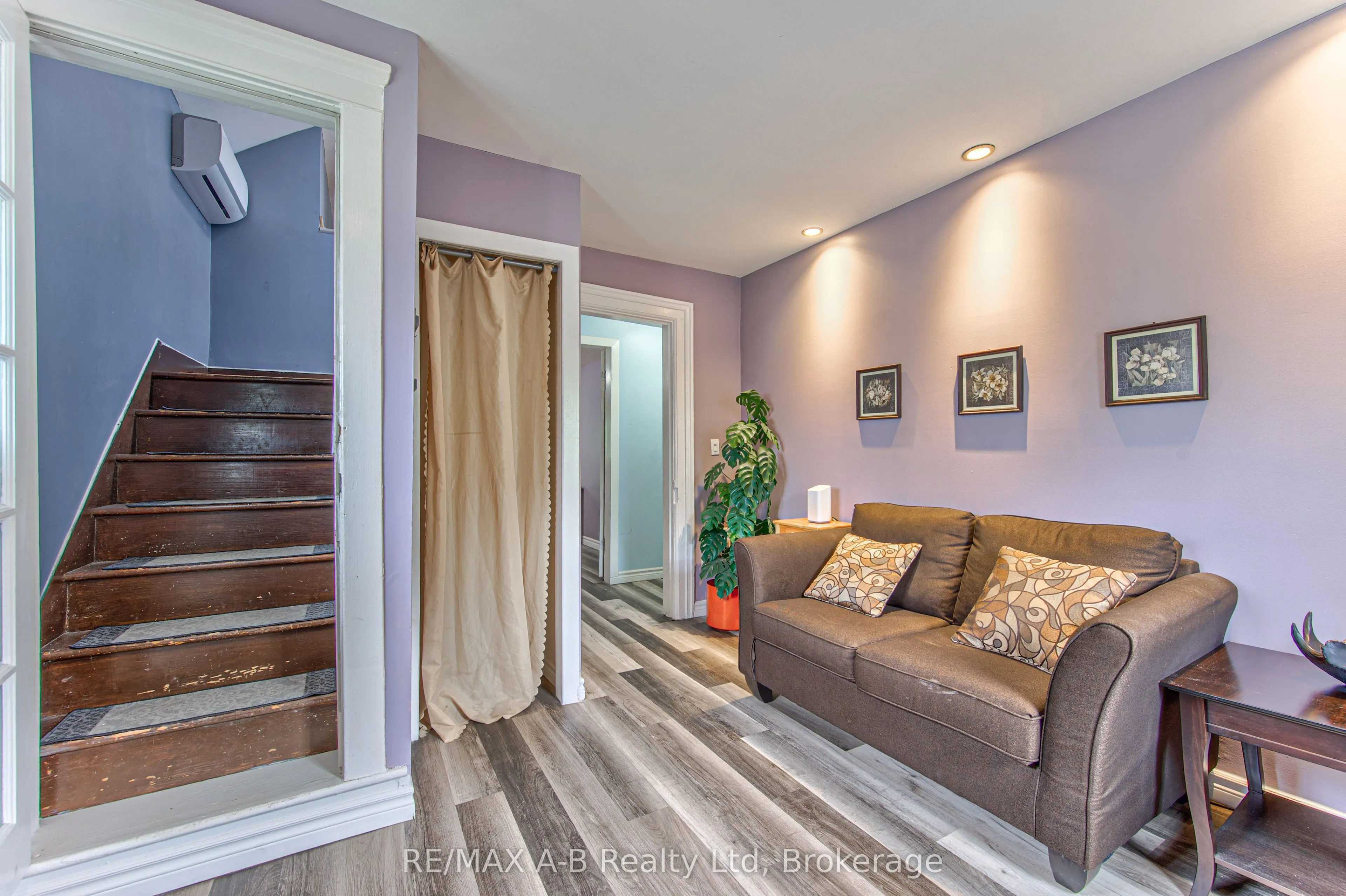 40 Douro Street