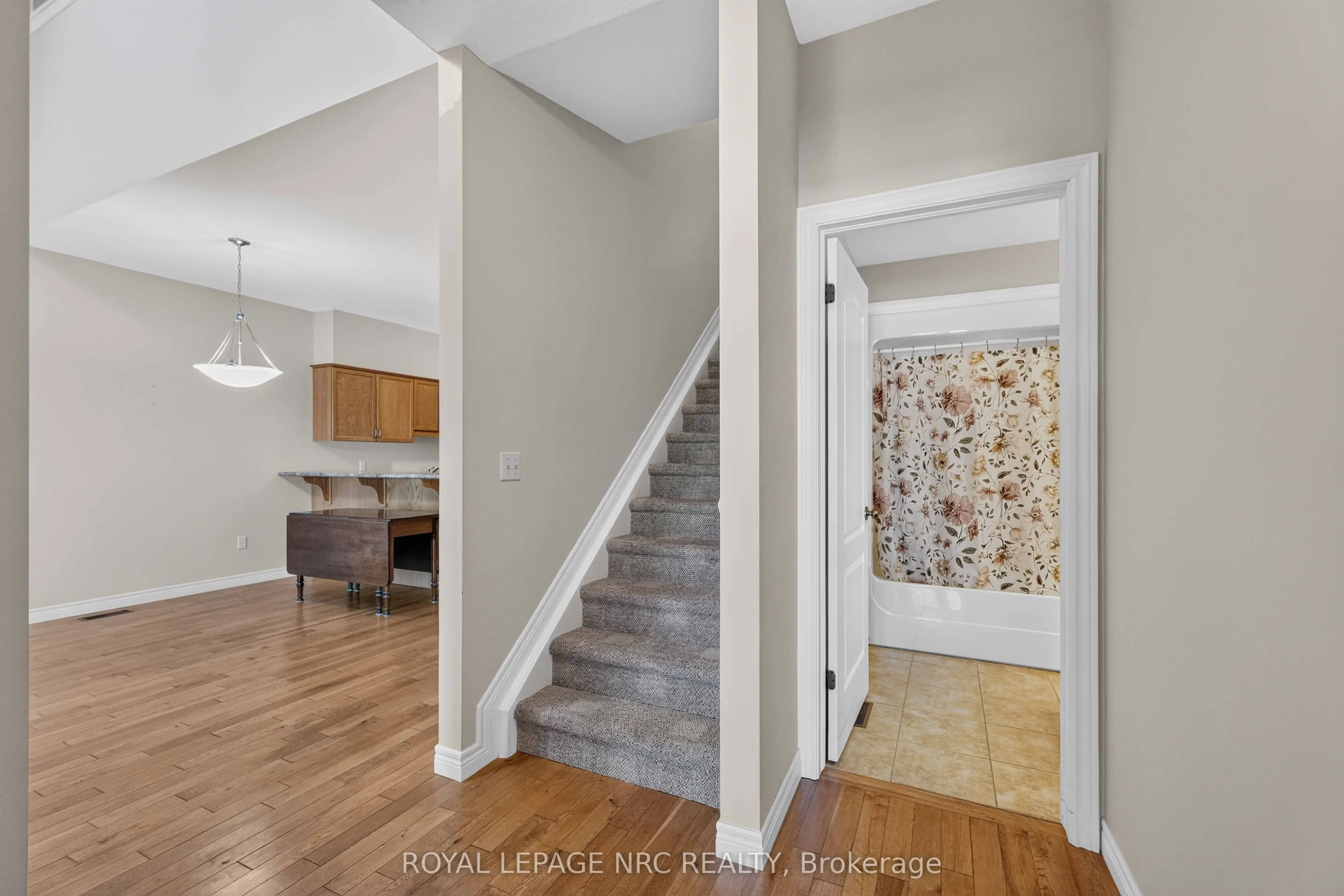 82 Maple Street