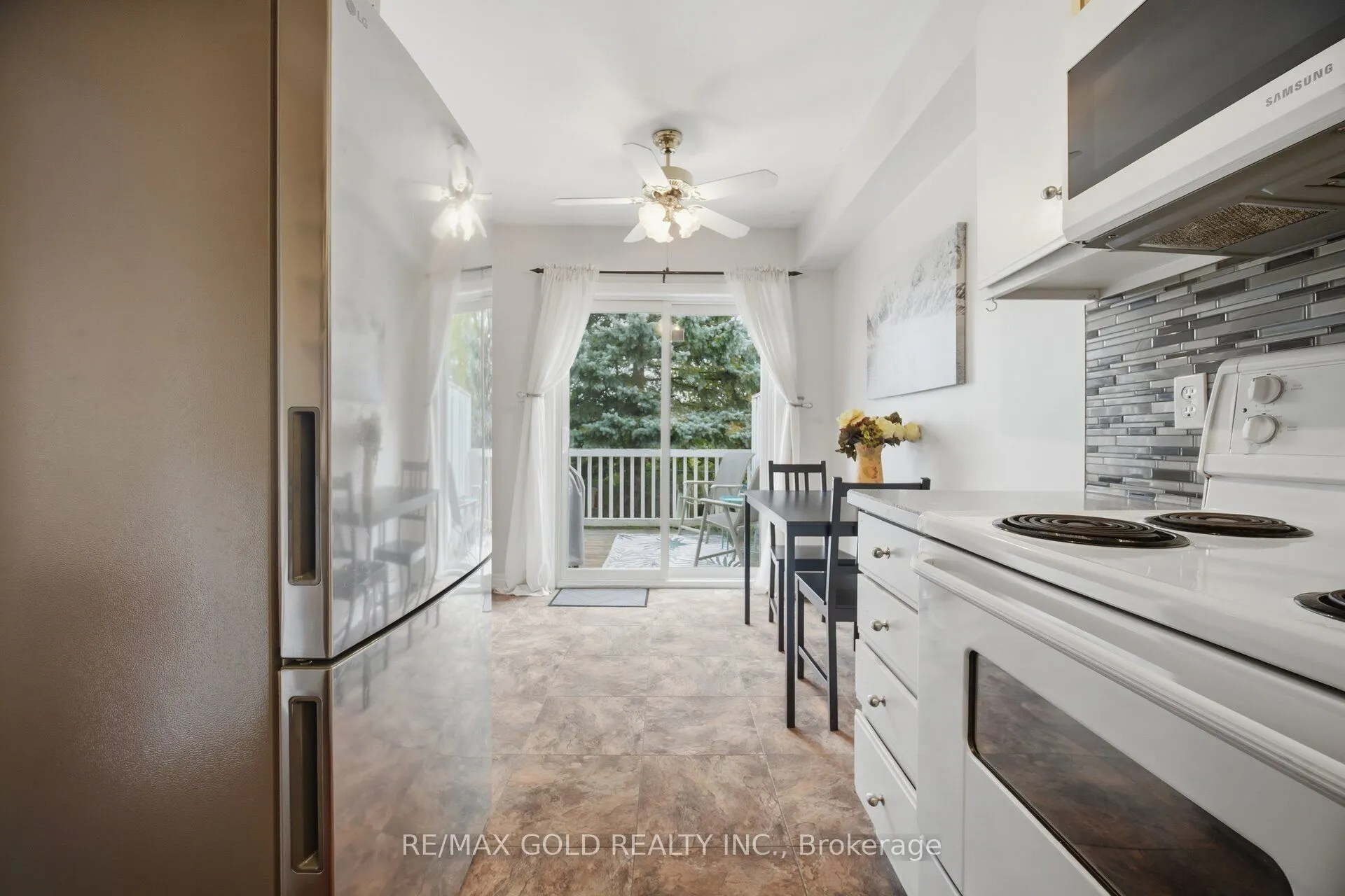 65 Scott Street #12