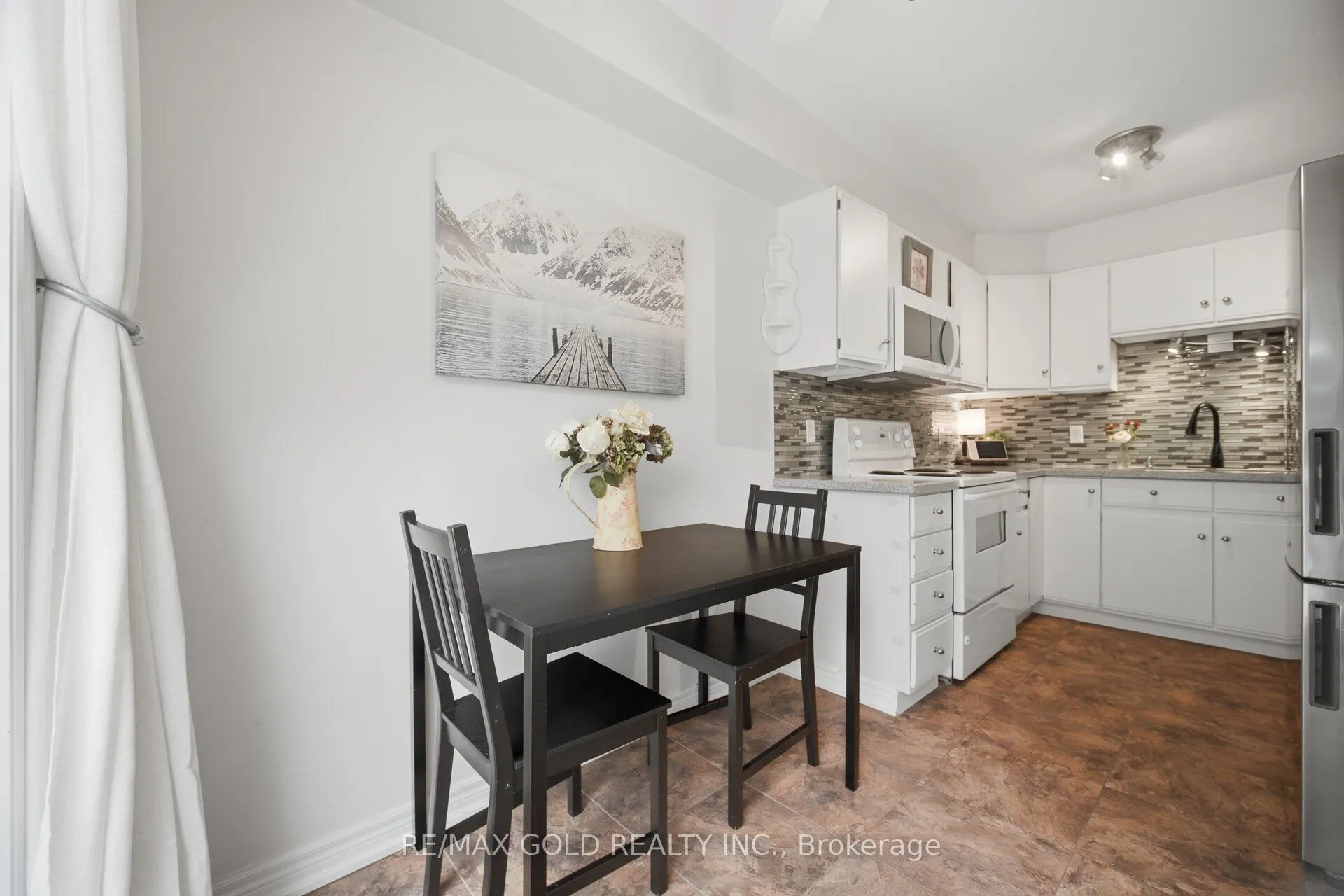 65 Scott Street #12