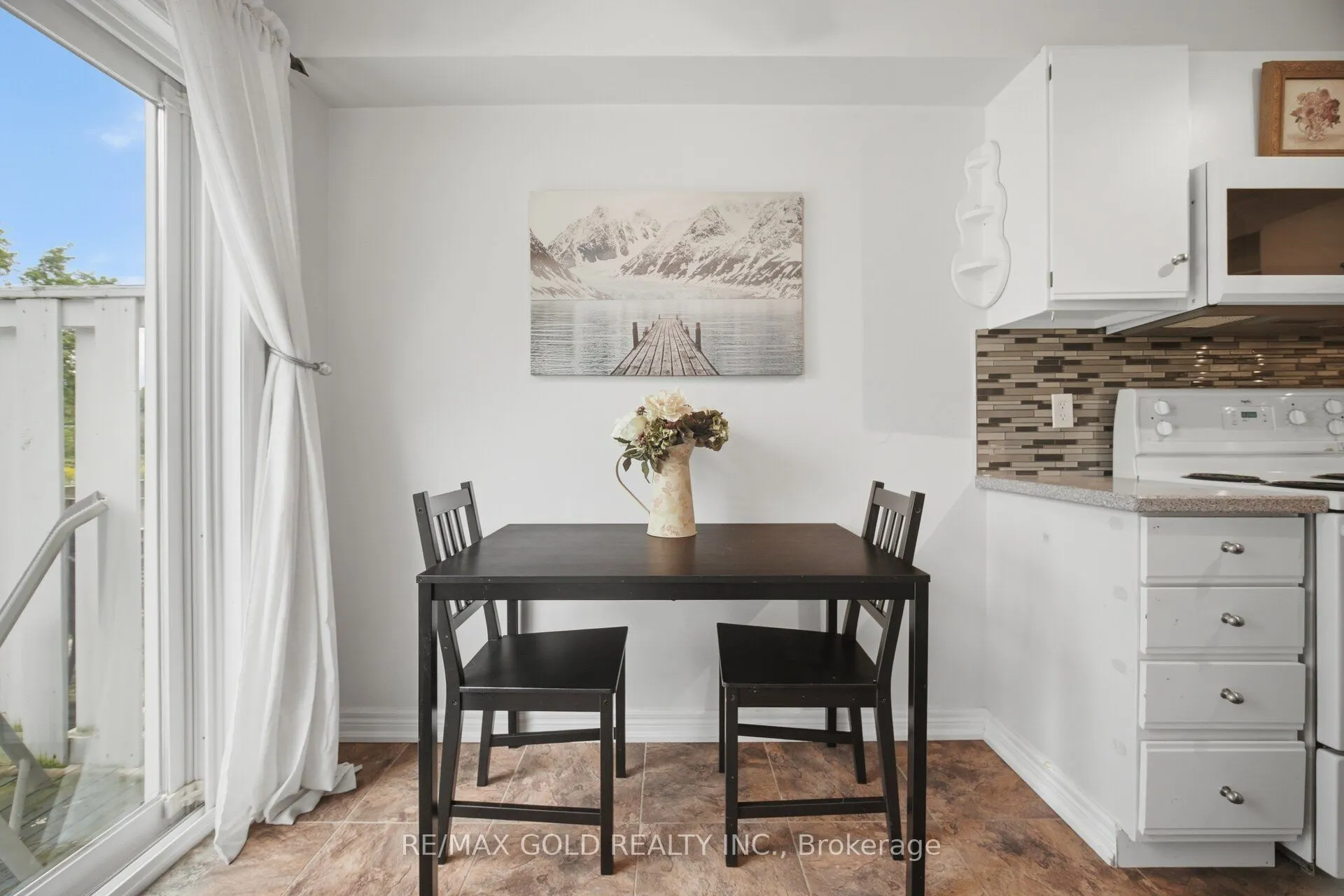 65 Scott Street #12