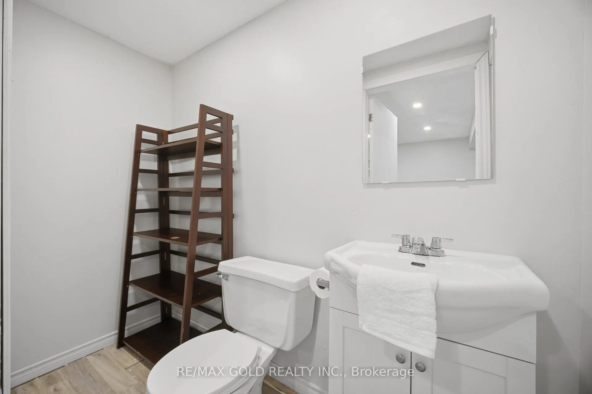 65 Scott Street #12