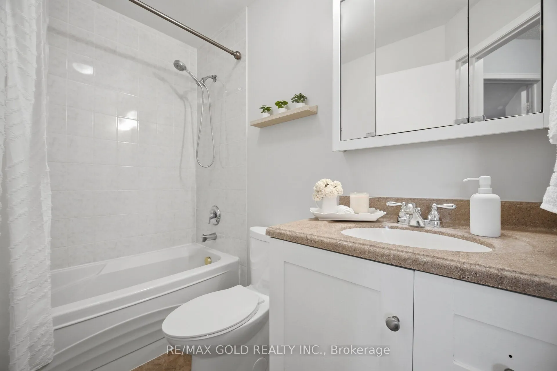 65 Scott Street #12