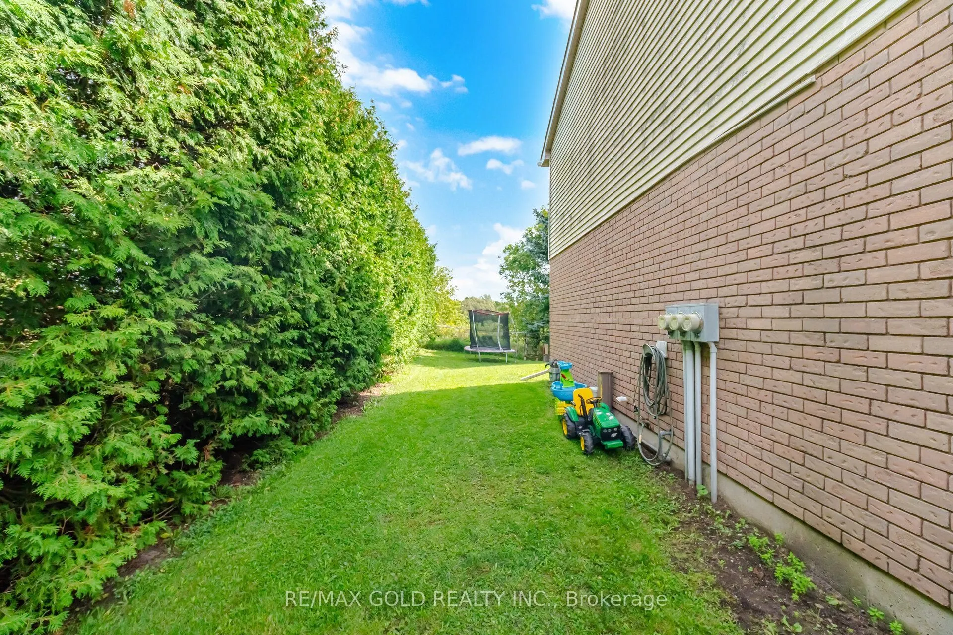 65 Scott Street #12