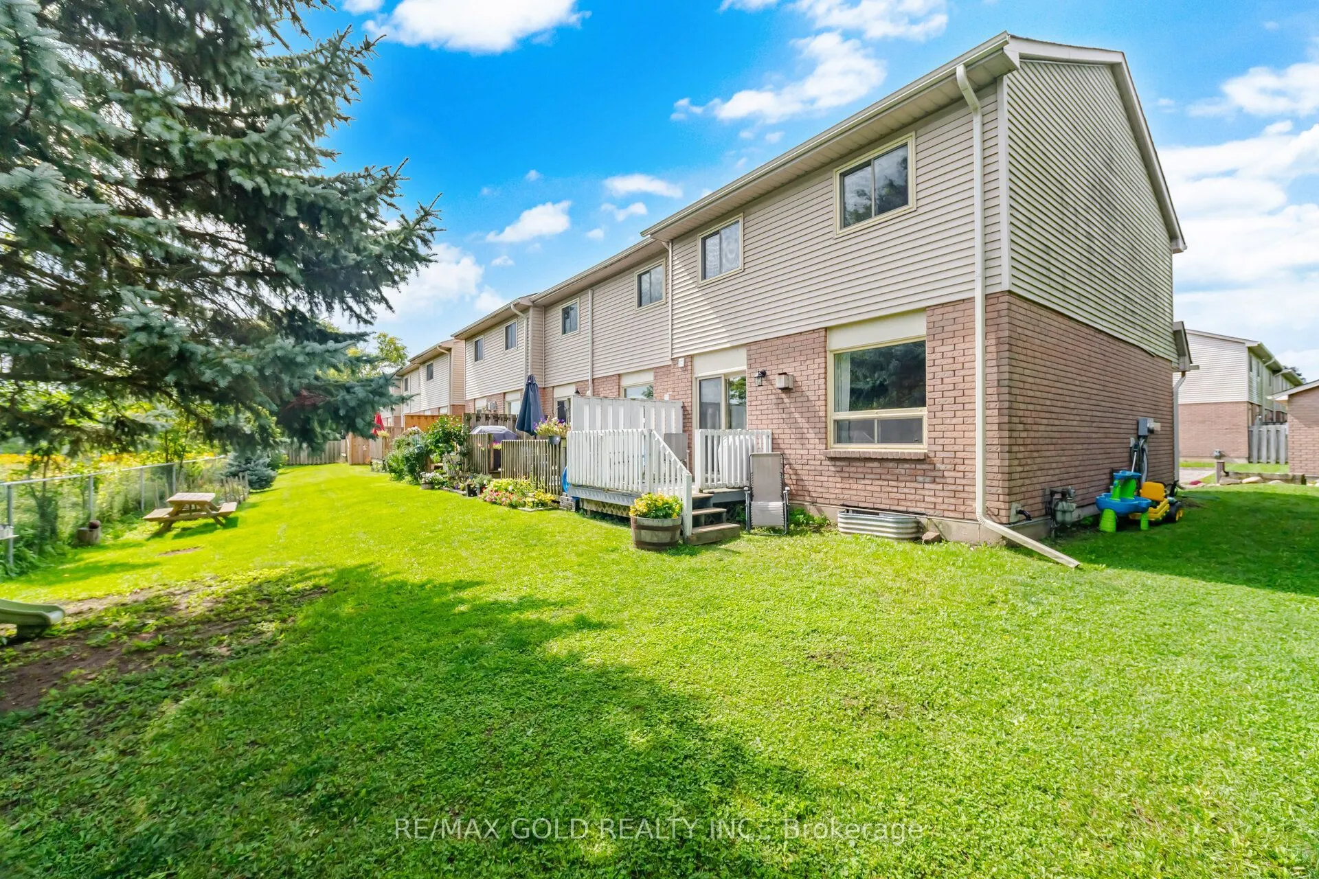65 Scott Street #12