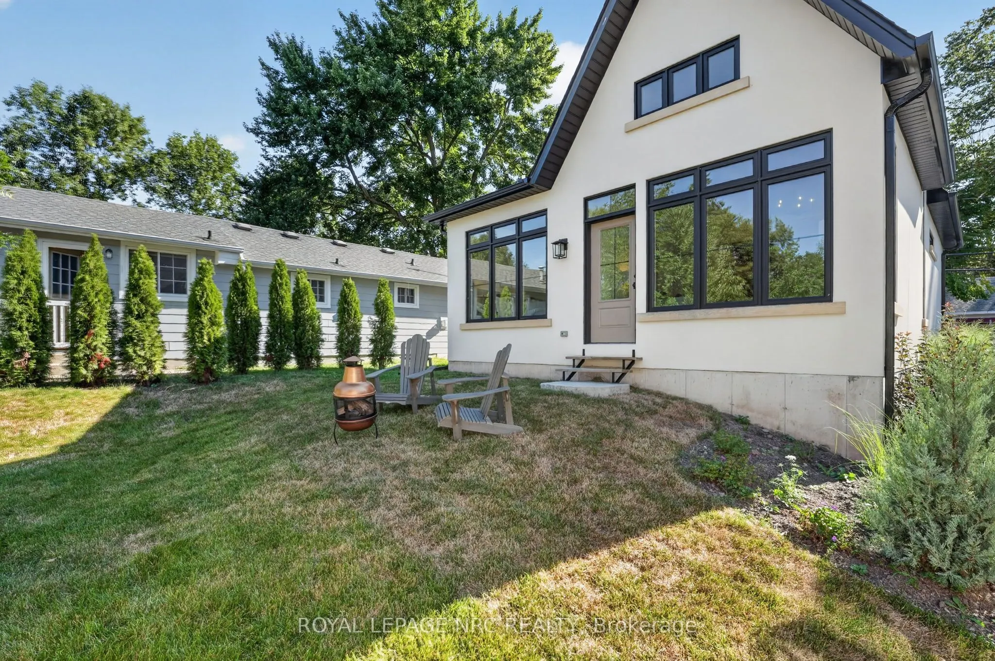 281 ELMWOOD Avenue