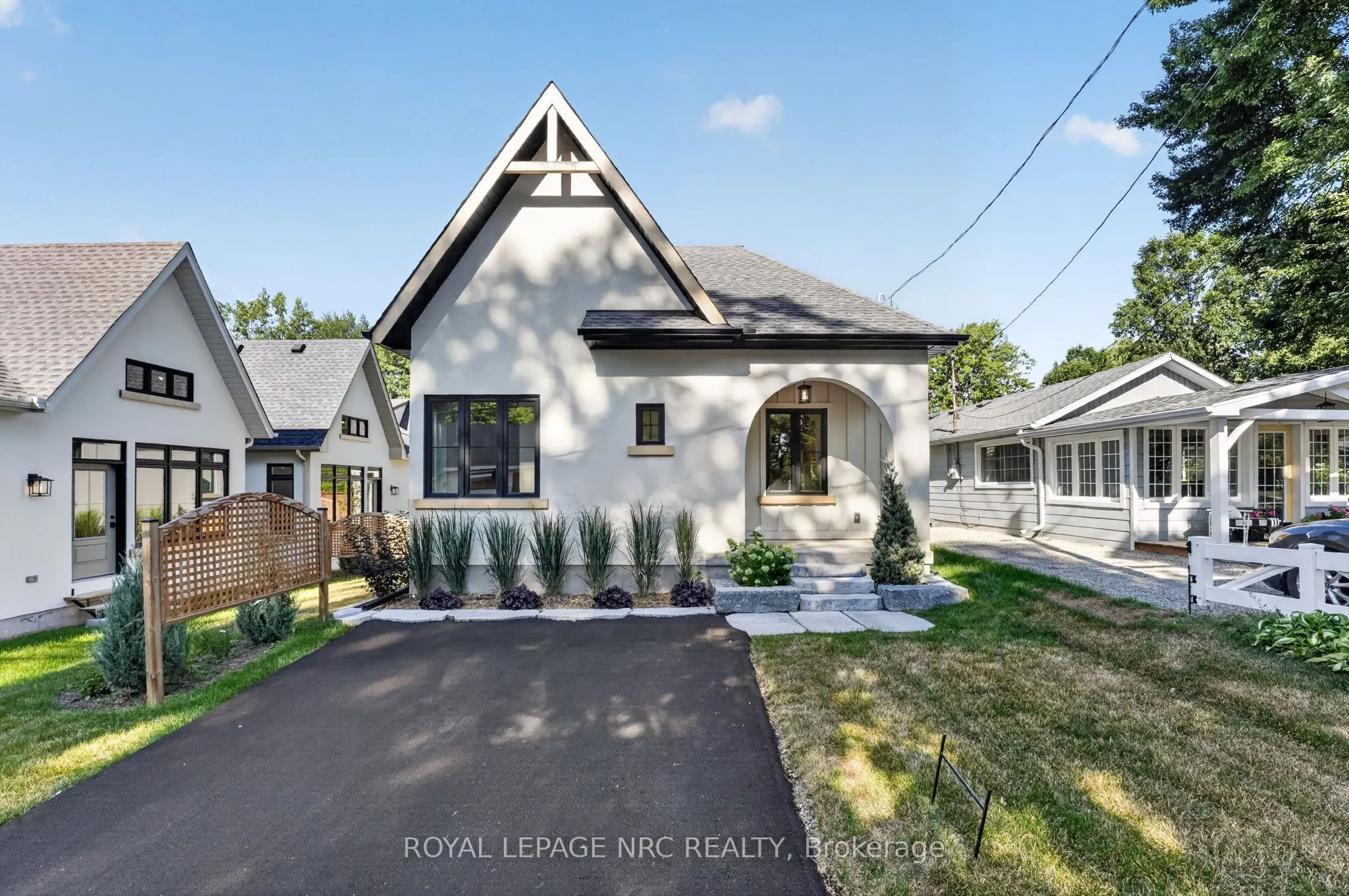 281 ELMWOOD Avenue