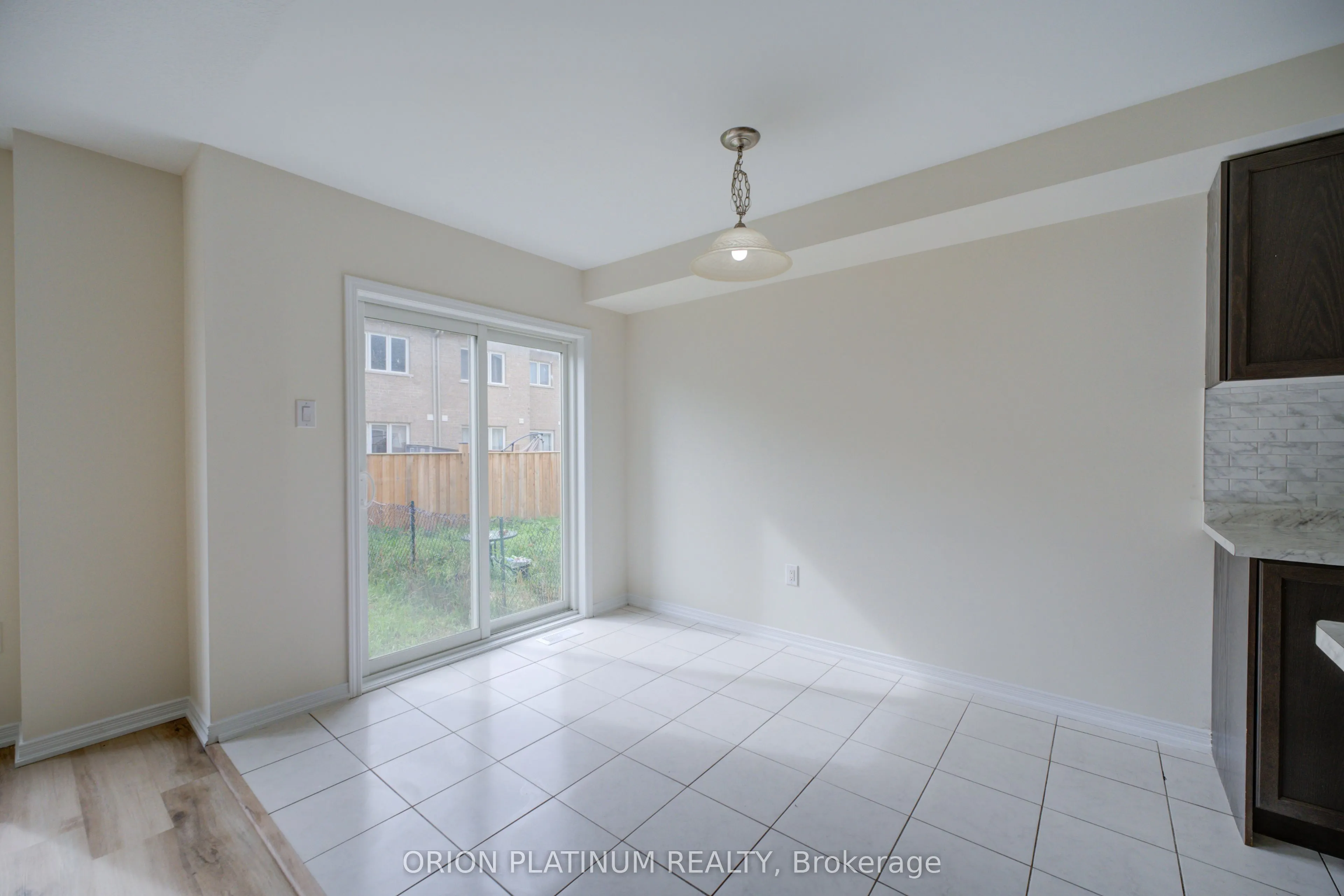 140 Munro Circle