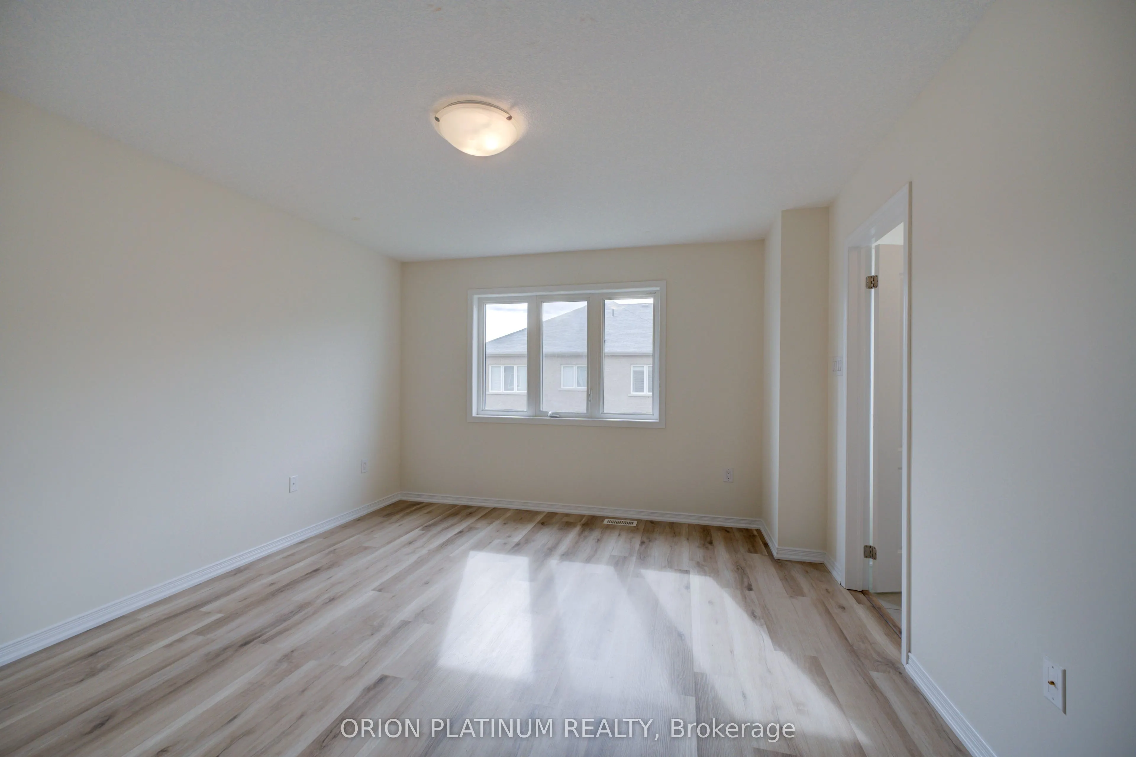 140 Munro Circle