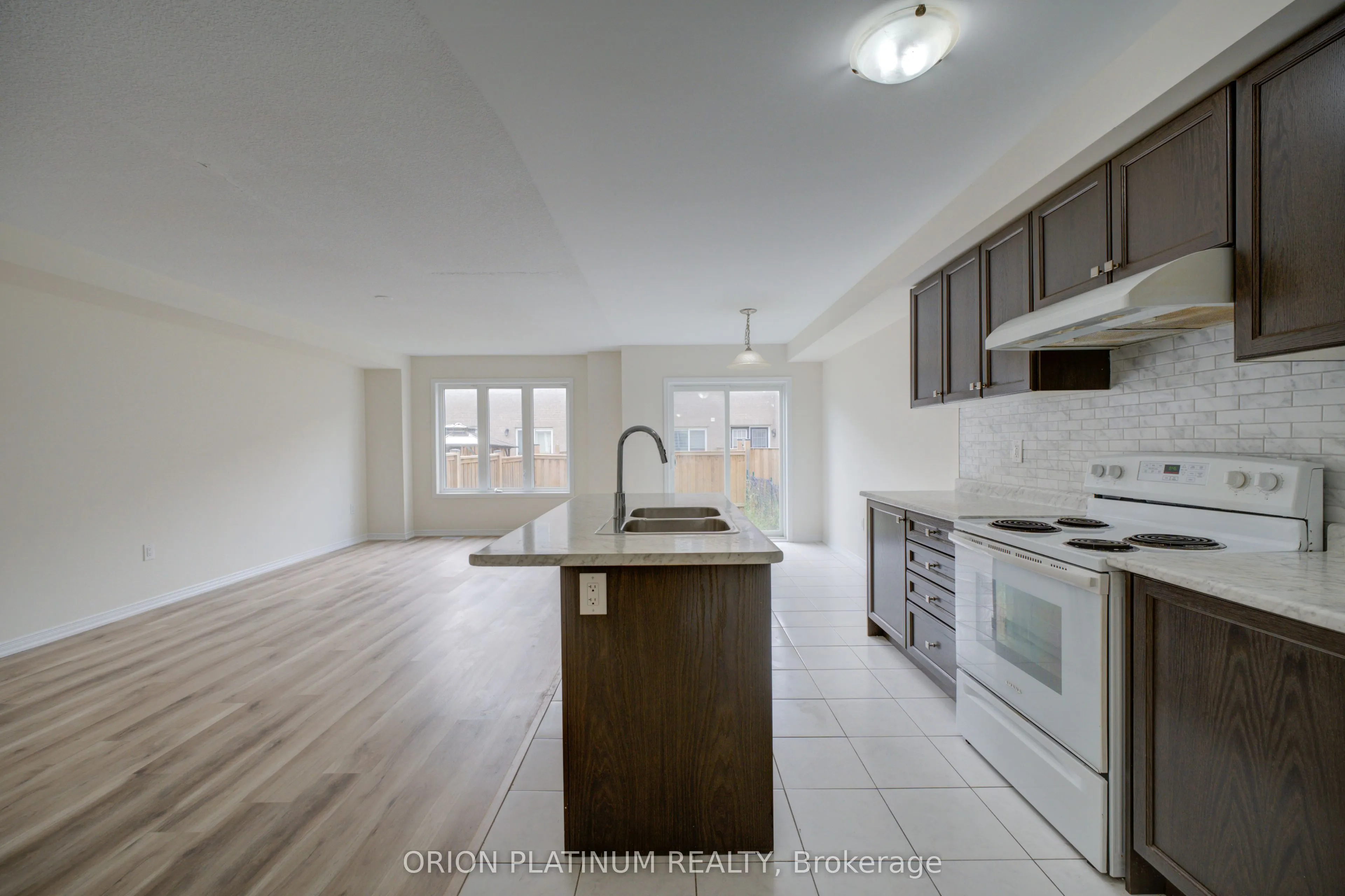 140 Munro Circle