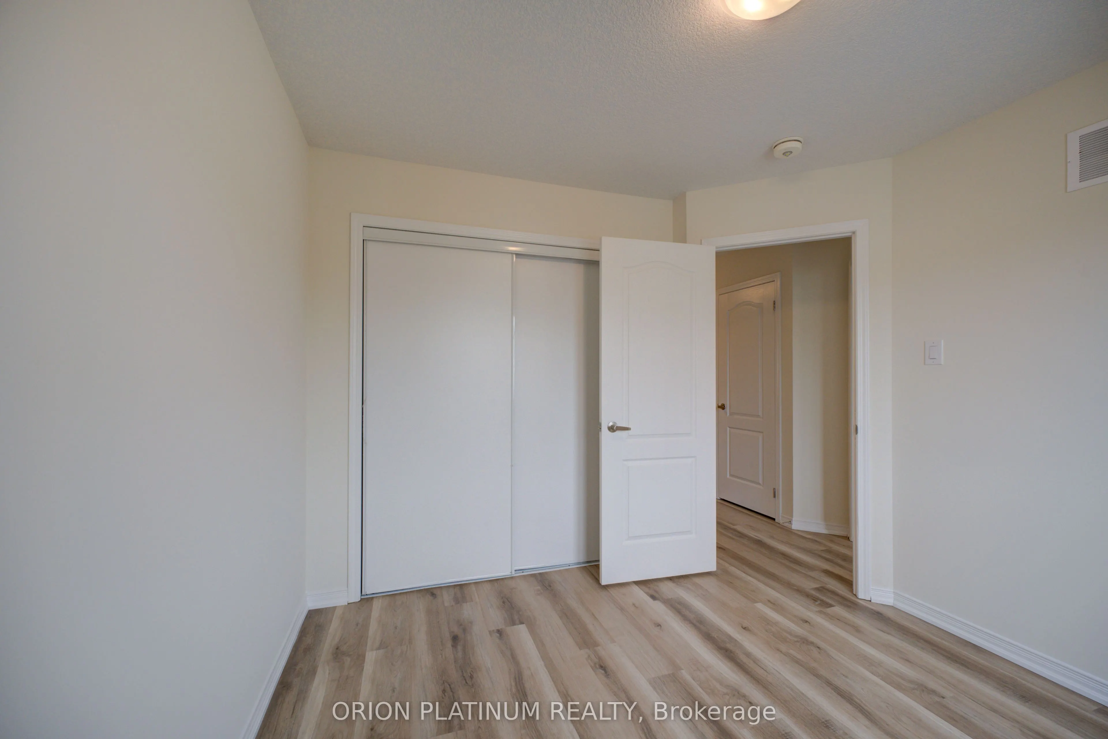 140 Munro Circle