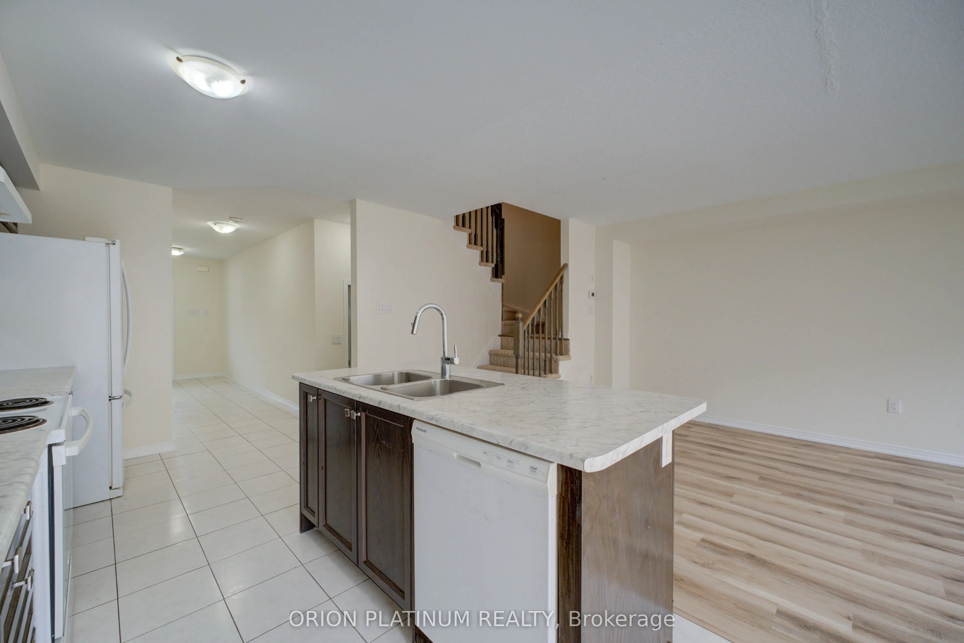 140 Munro Circle