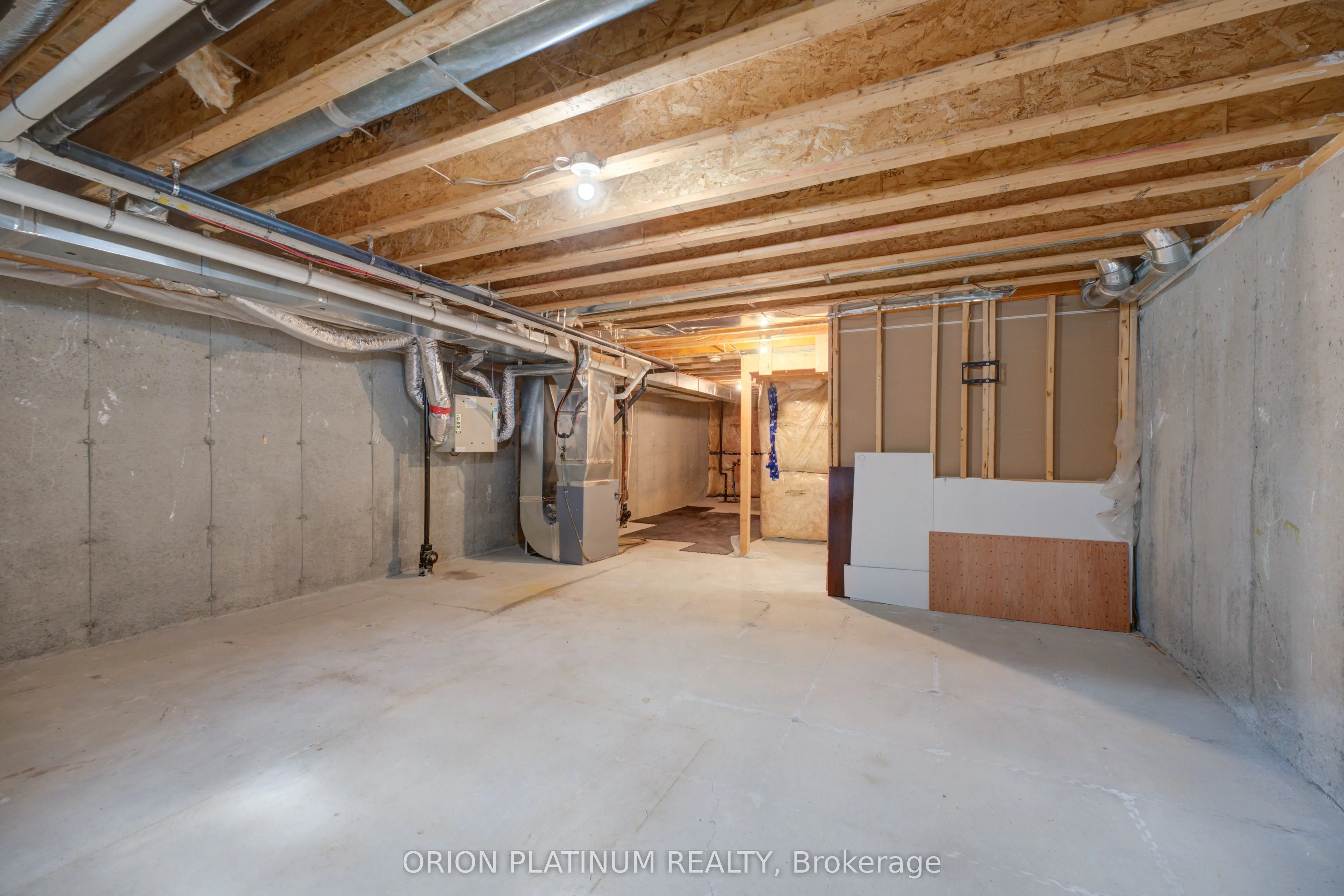 140 Munro Circle