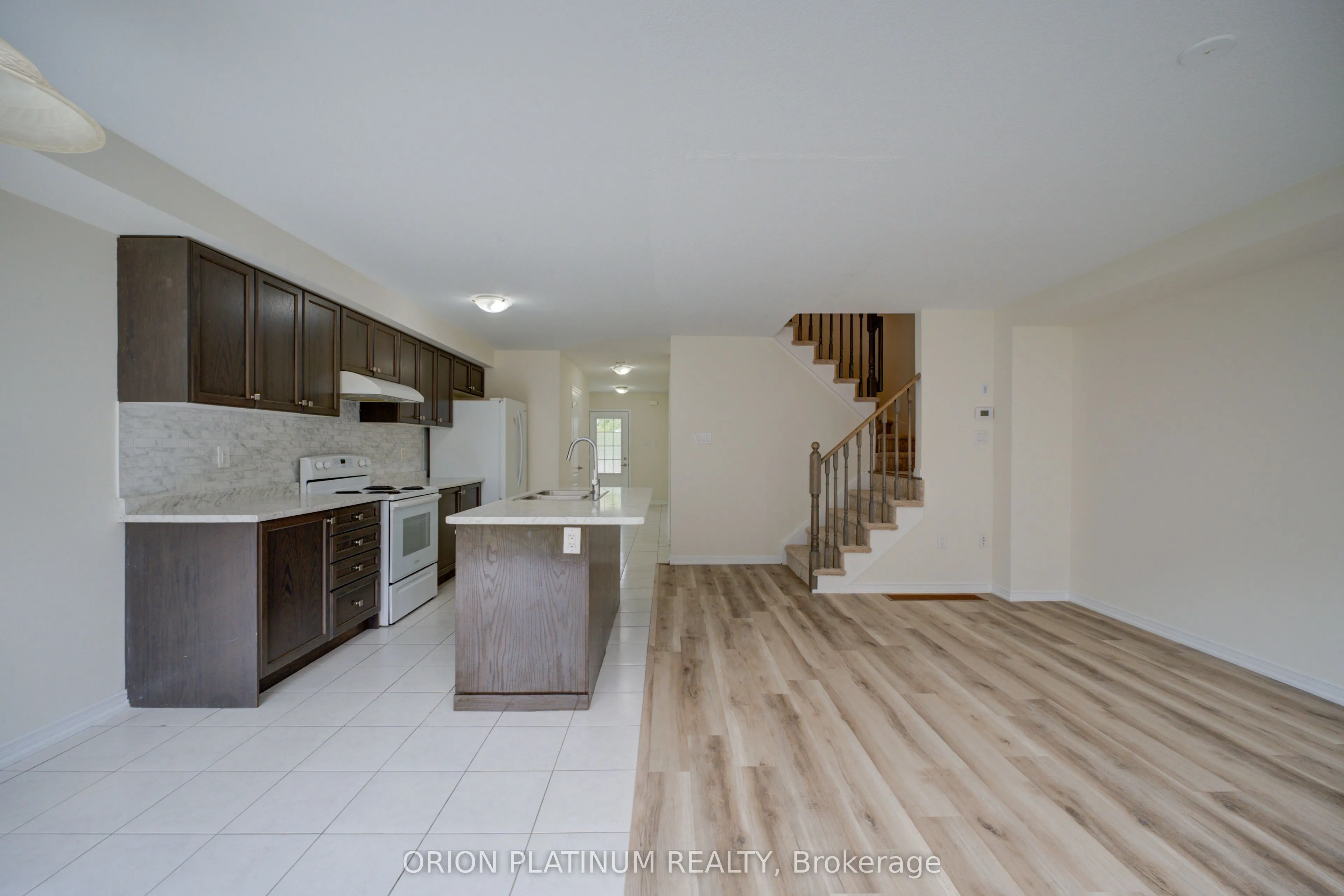 140 Munro Circle