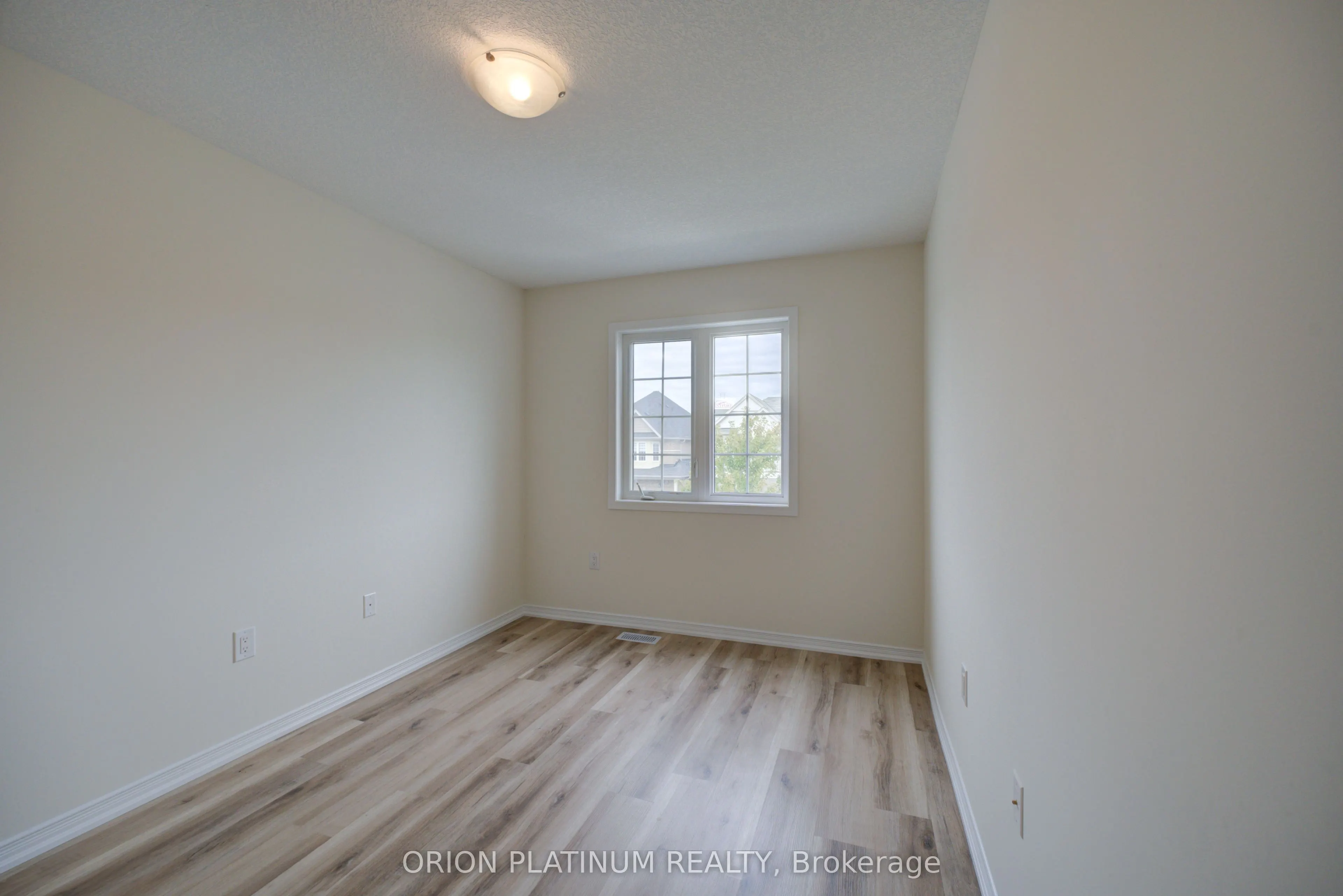 140 Munro Circle