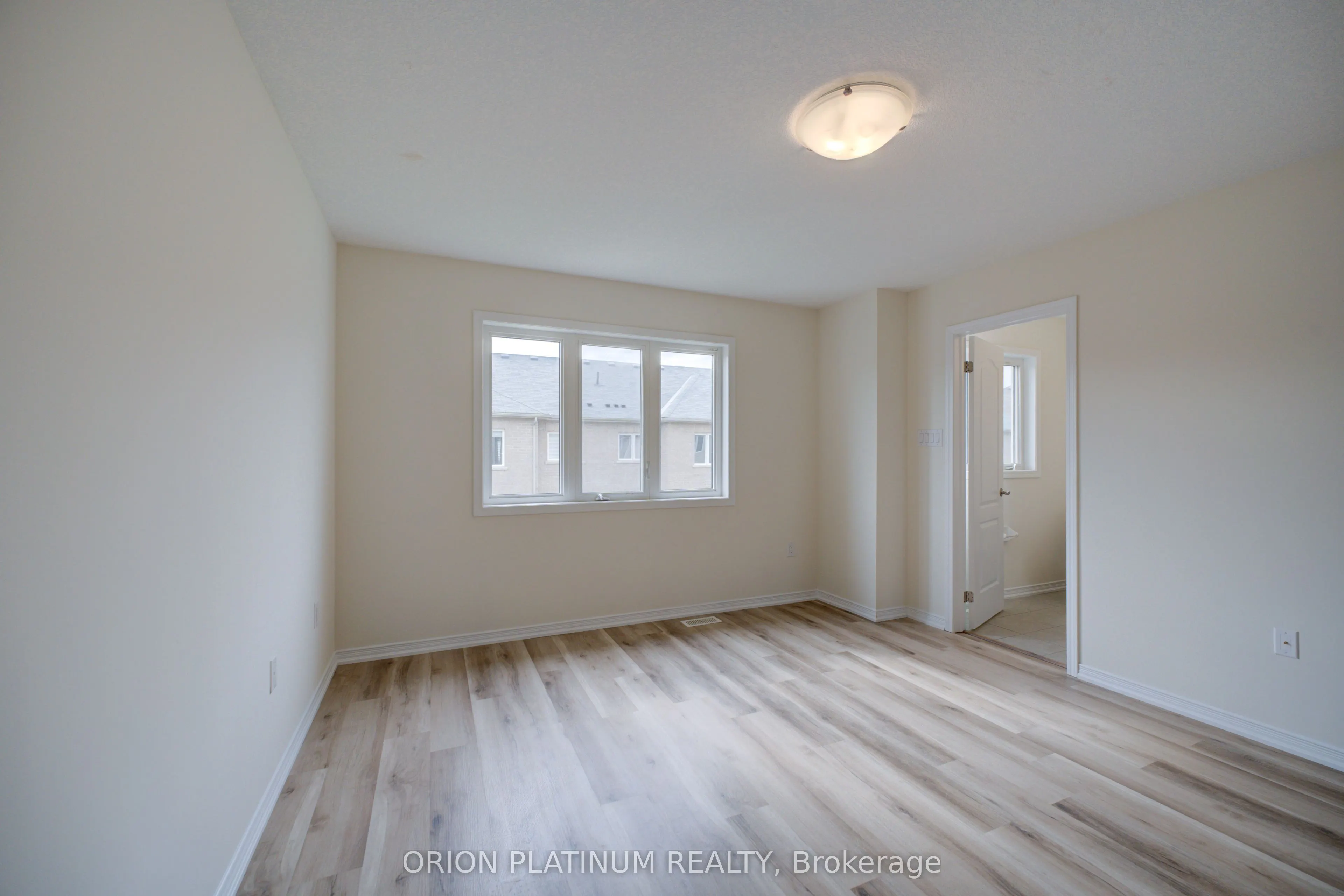 140 Munro Circle