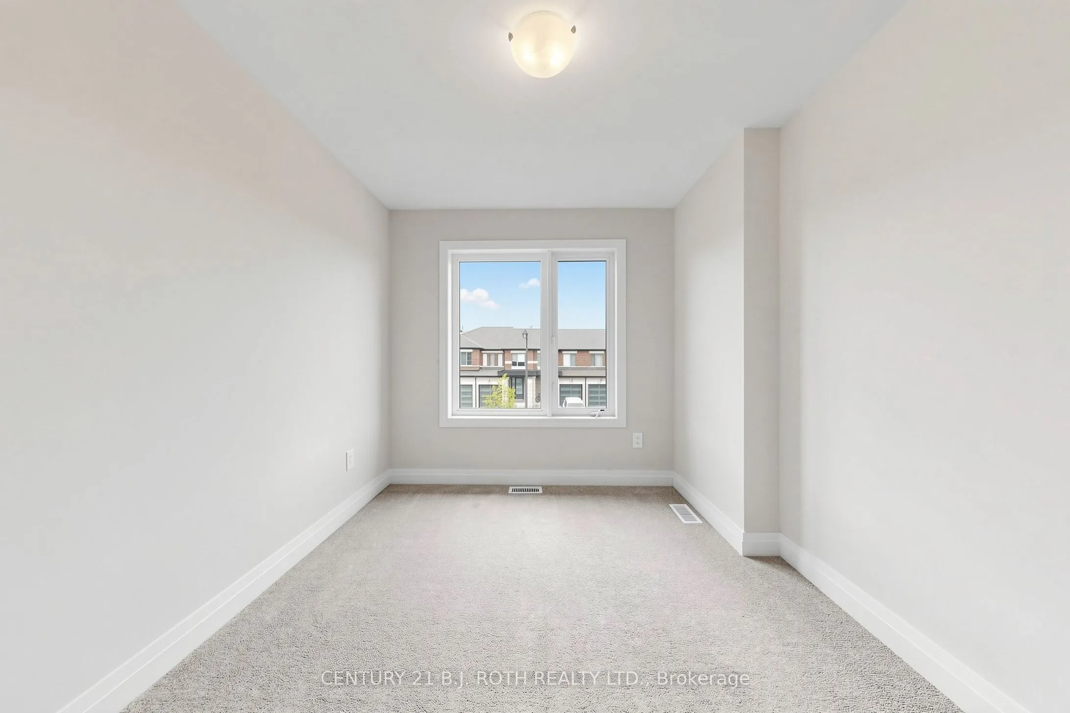 115 Corley Street E