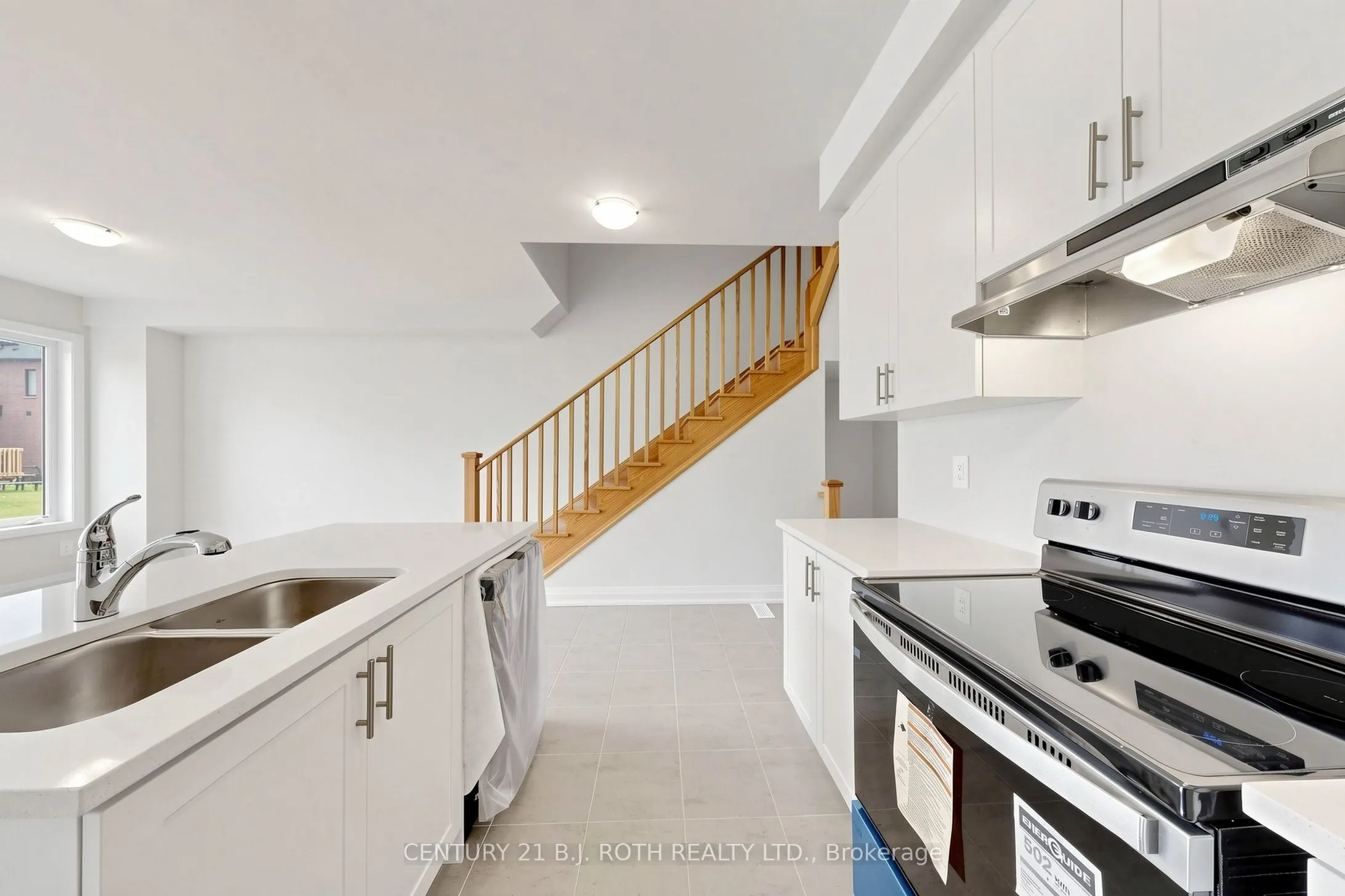 115 Corley Street E