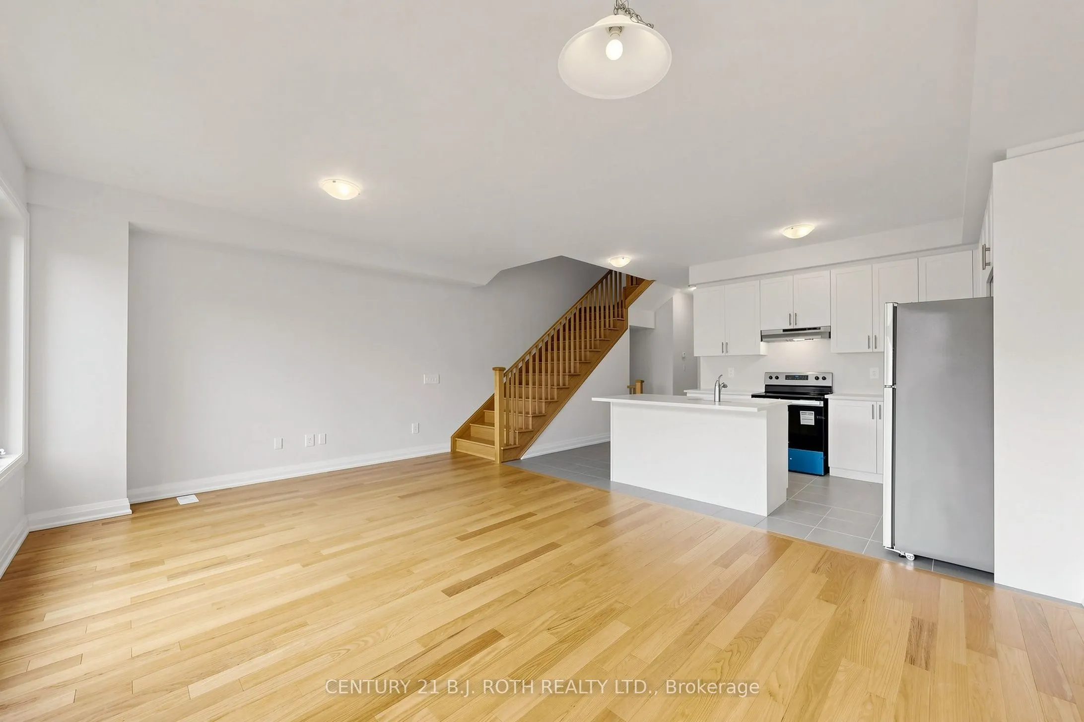 115 Corley Street E