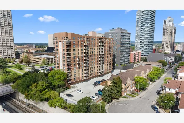 215 Parkdale Avenue #1202